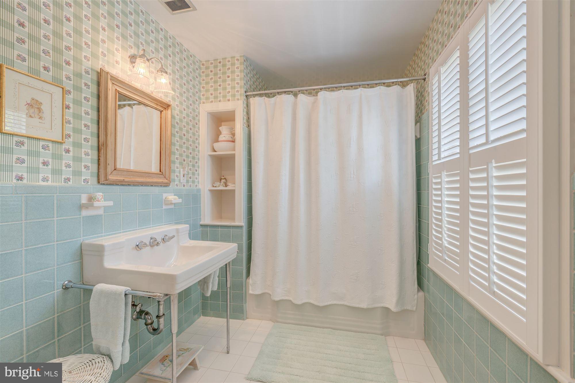 THE HAMLET - Residential