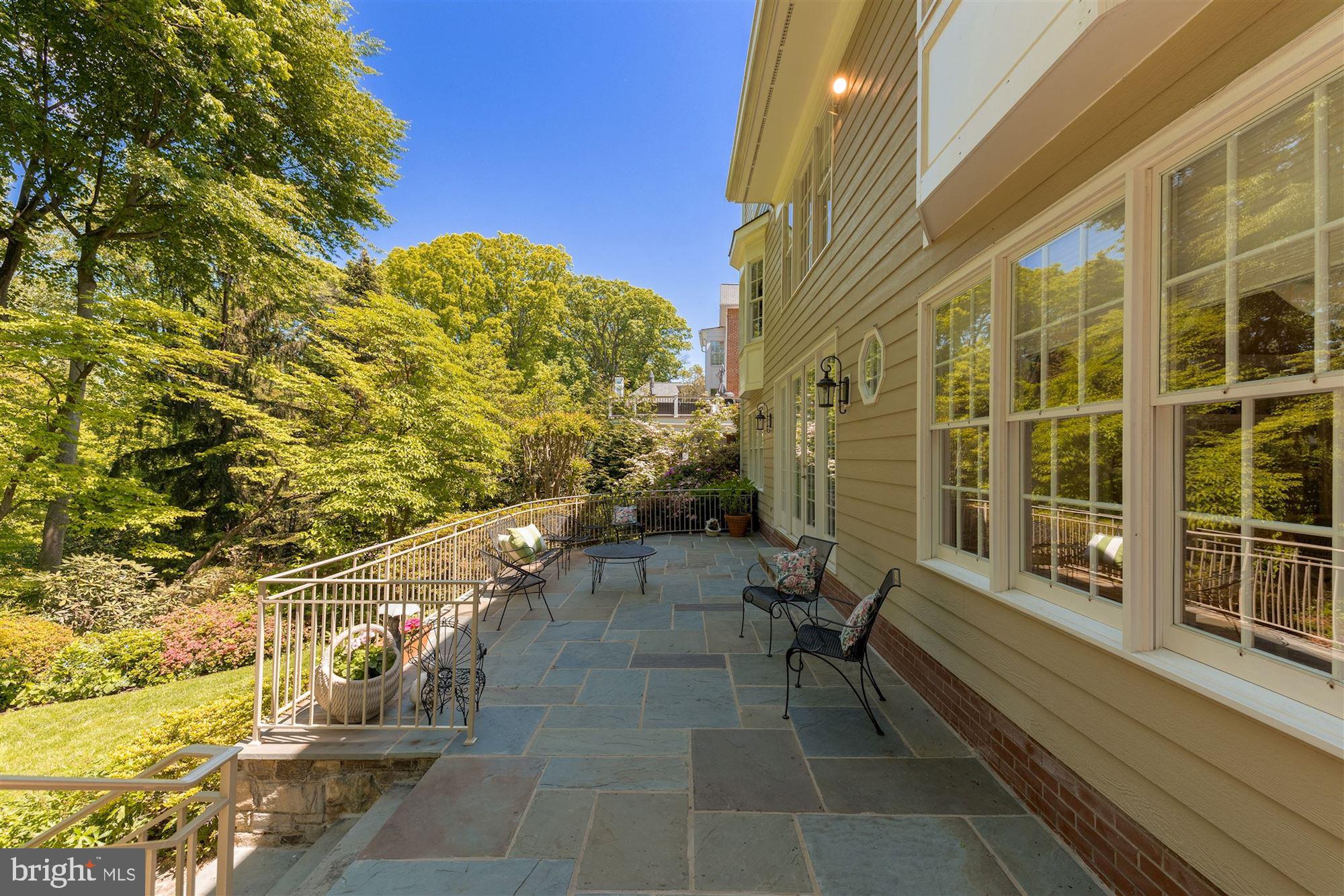 THE HAMLET - Residential