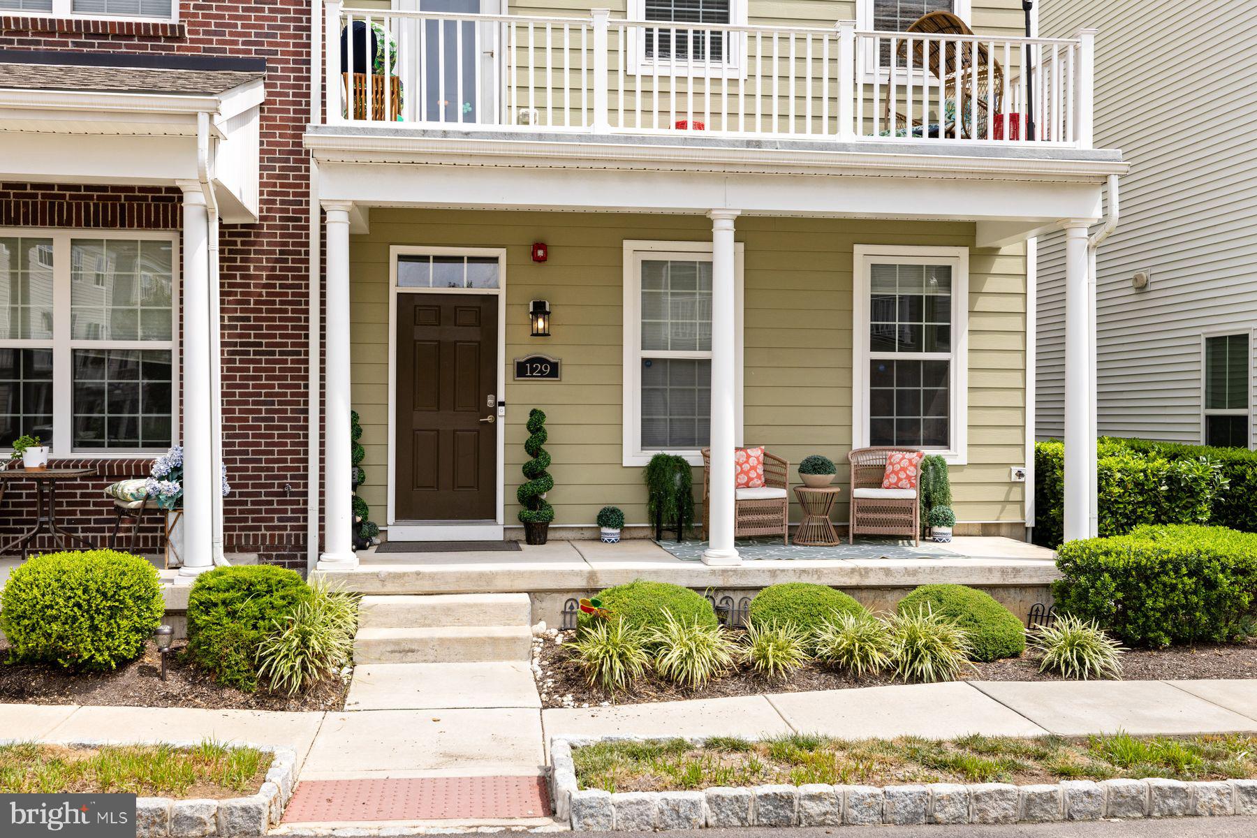 WATERSIDE - Residential