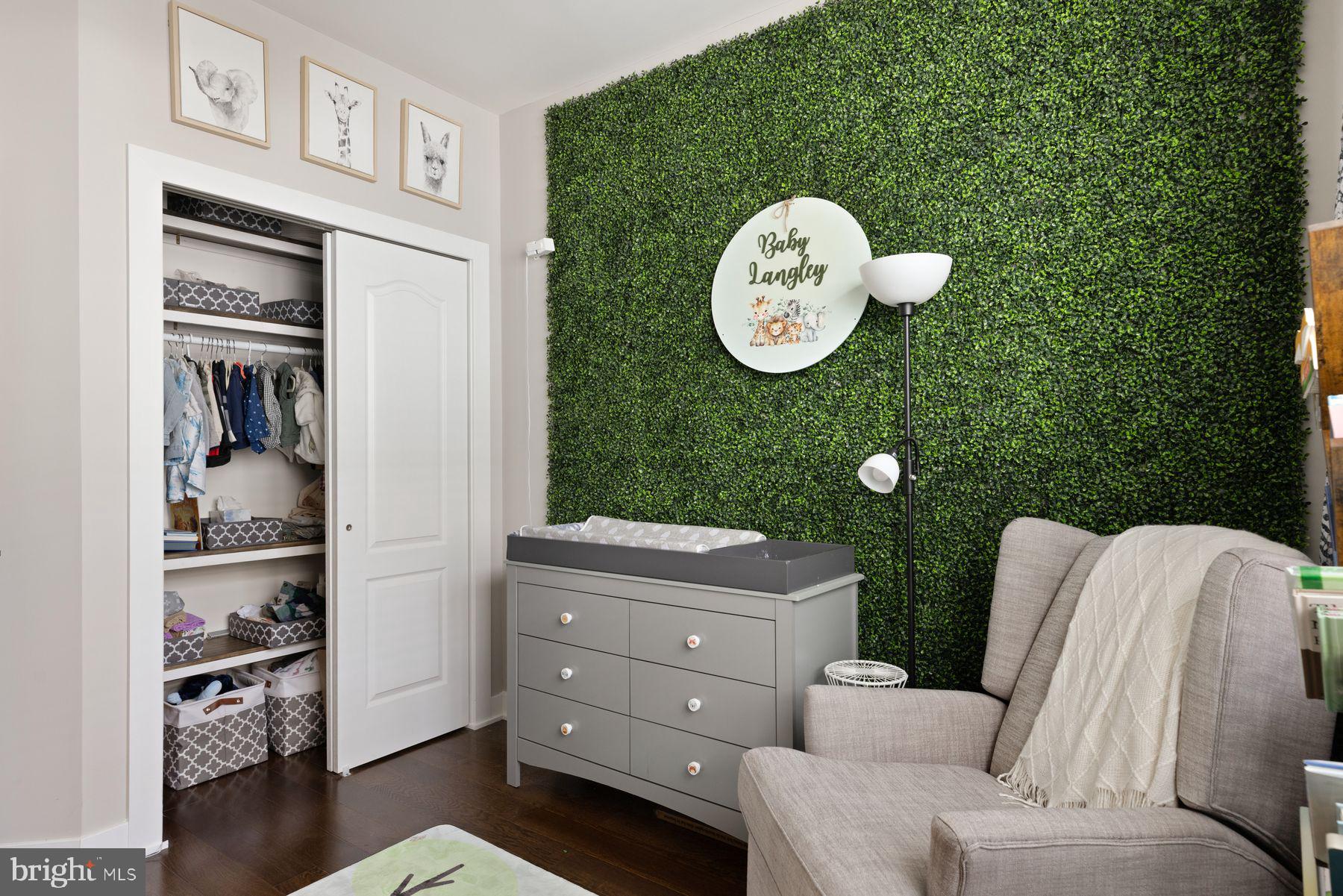 WATERSIDE - Residential