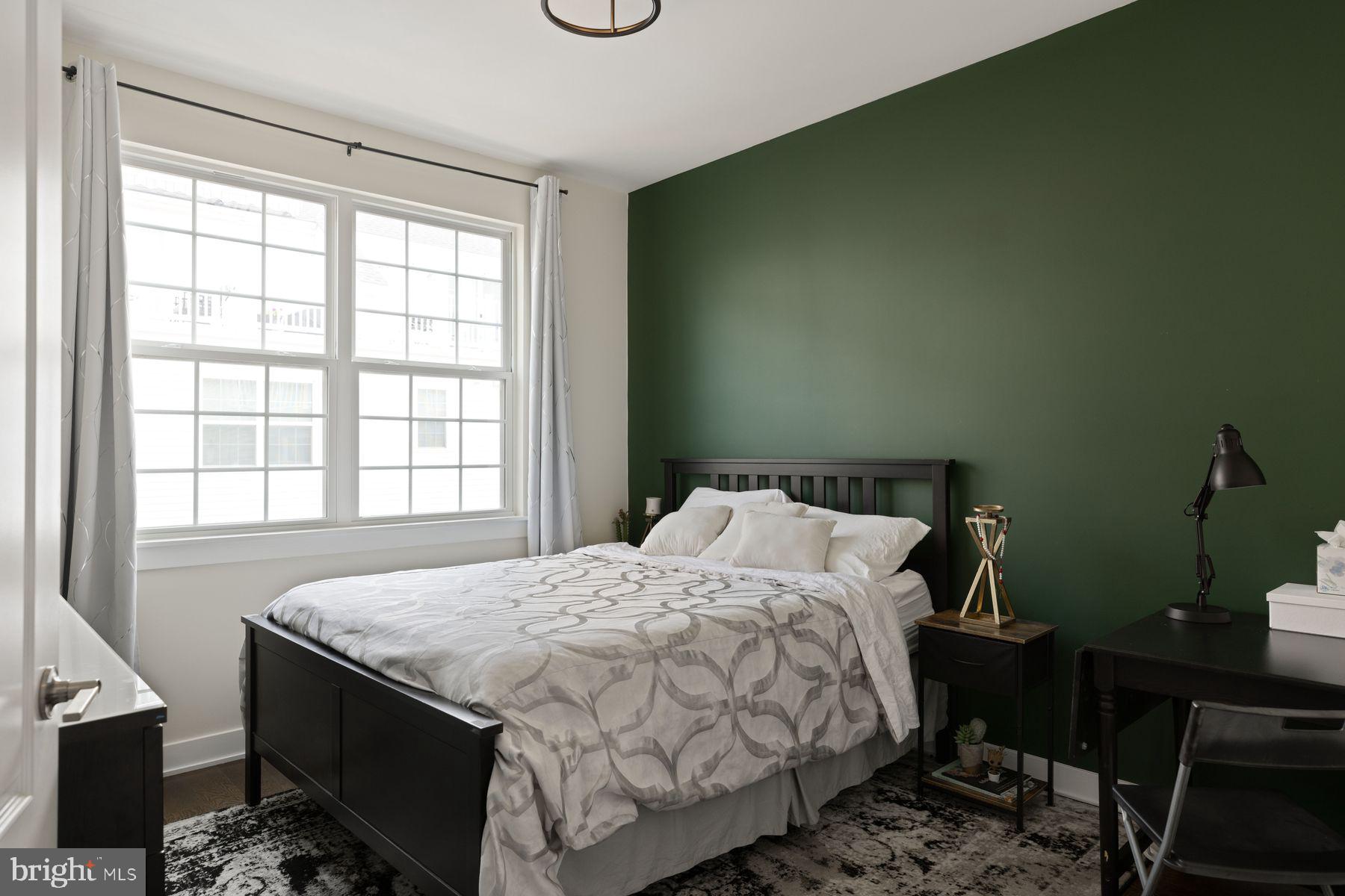 WATERSIDE - Residential