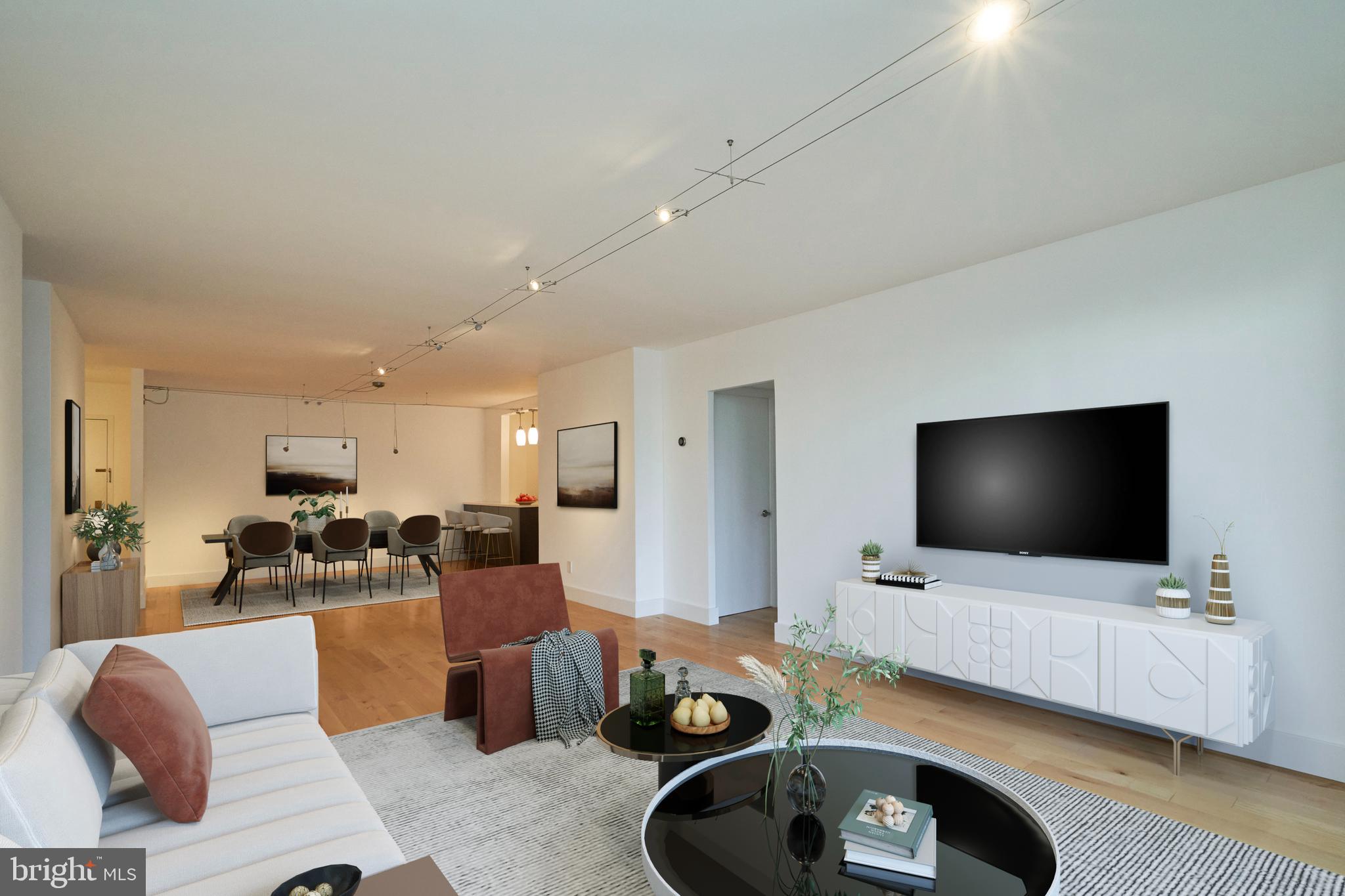 1800 OLD MEADOW ROAD 204