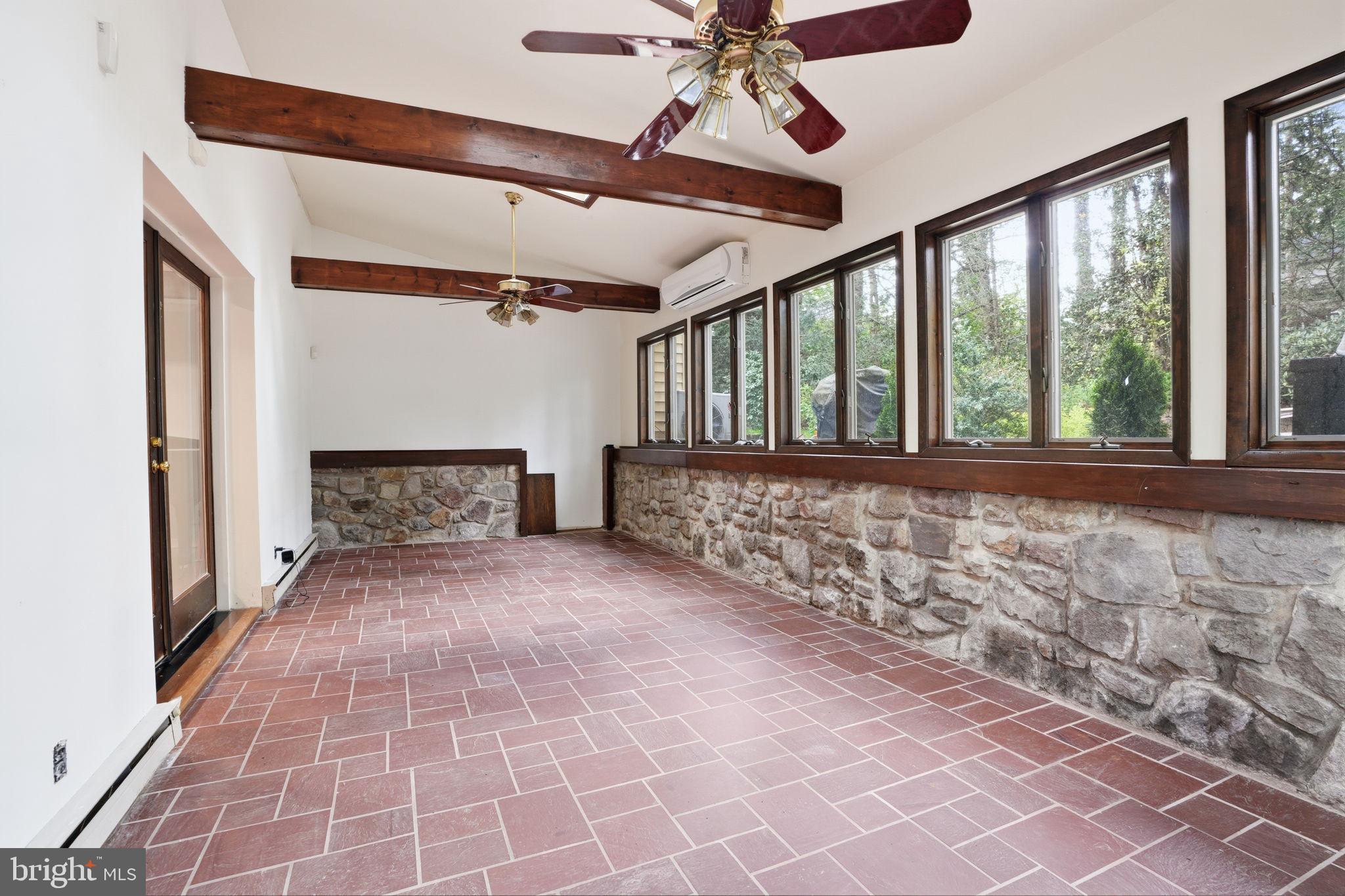 SANDY RUN - Residential