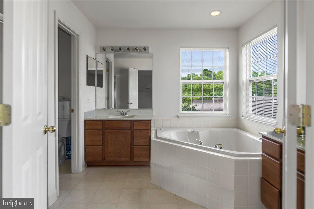 MELWOOD SPRINGS- PLAT 6 - Residential