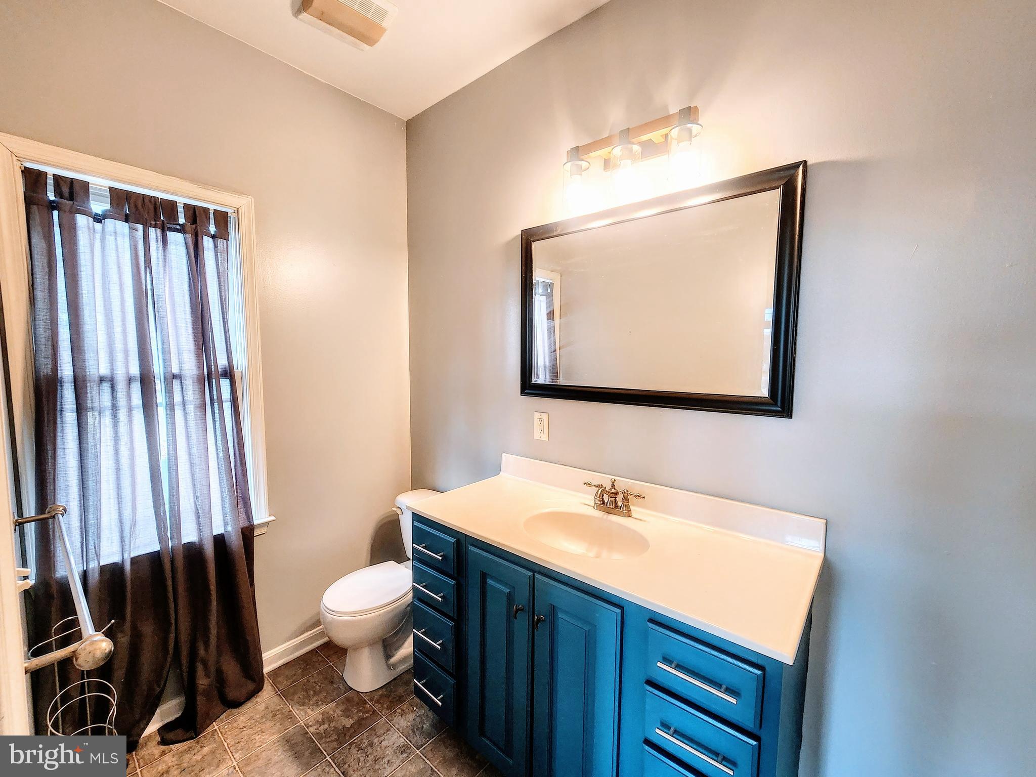 GERRARD ACRES - Residential Lease