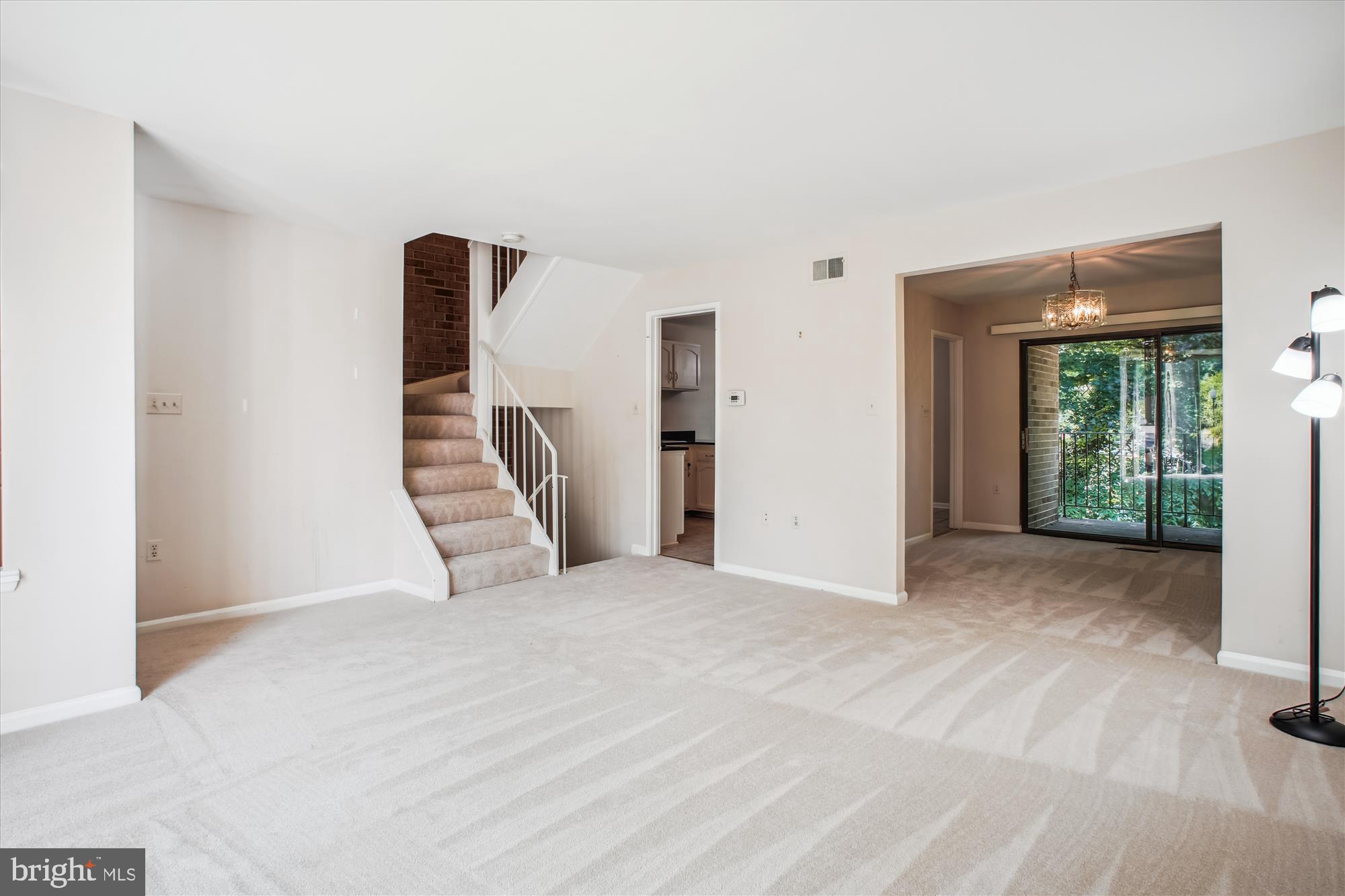 4902 SAUQUOIT LANE