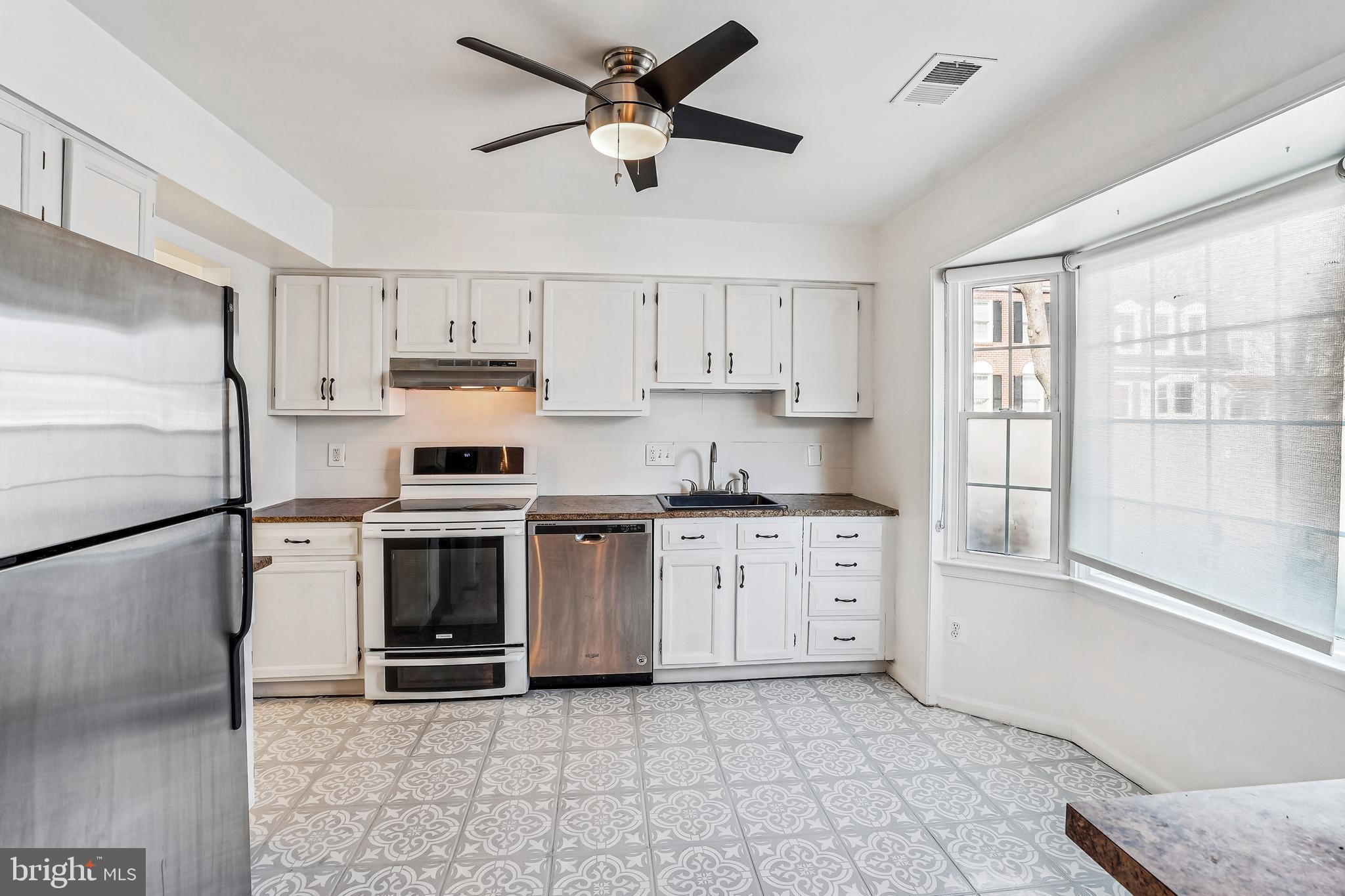 TOWNS OF FOREST HILLS - Residential