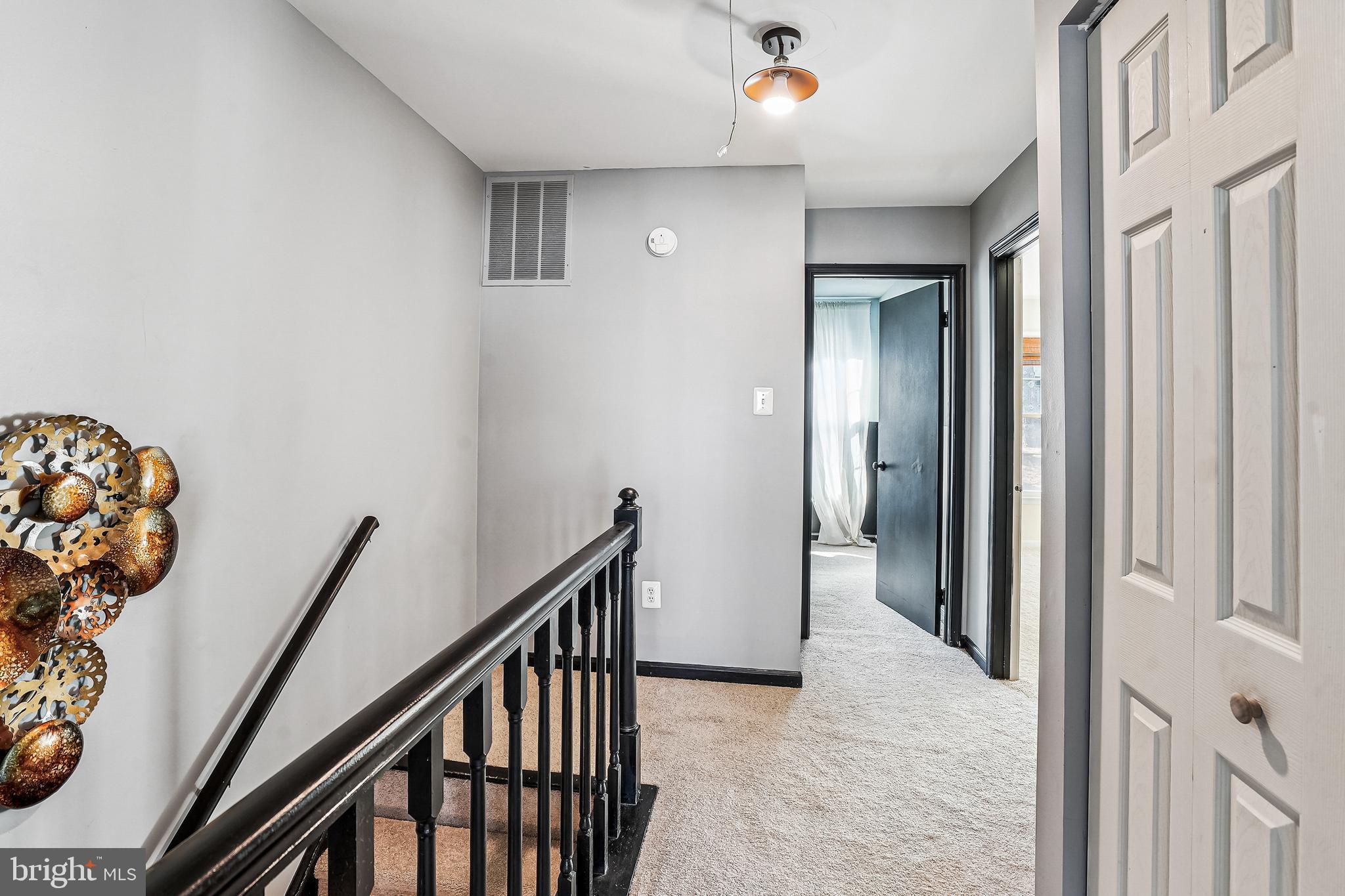 TOWNS OF FOREST HILLS - Residential