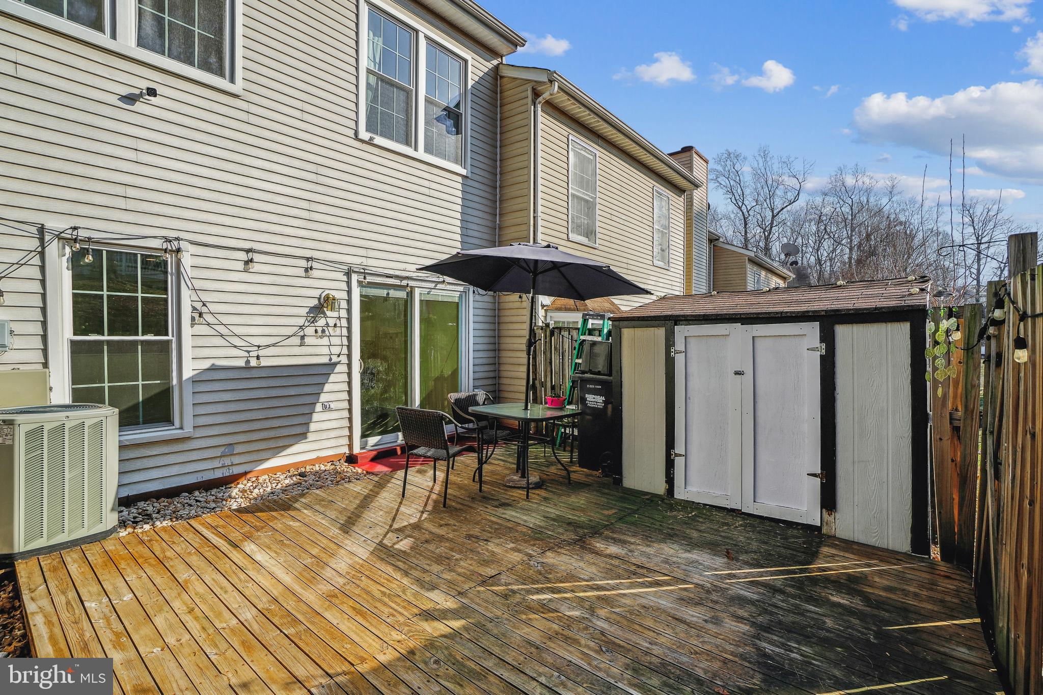 TOWNS OF FOREST HILLS - Residential