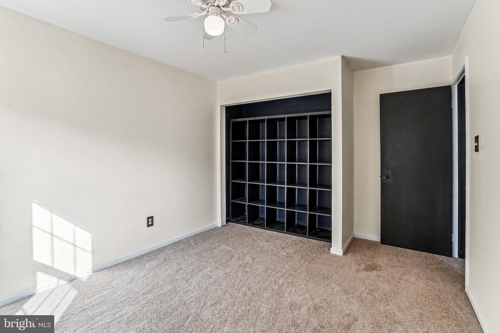 TOWNS OF FOREST HILLS - Residential