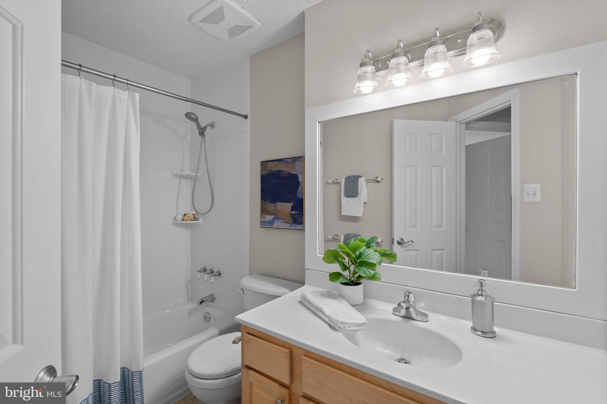 GLENWOOD MANOR - Residential