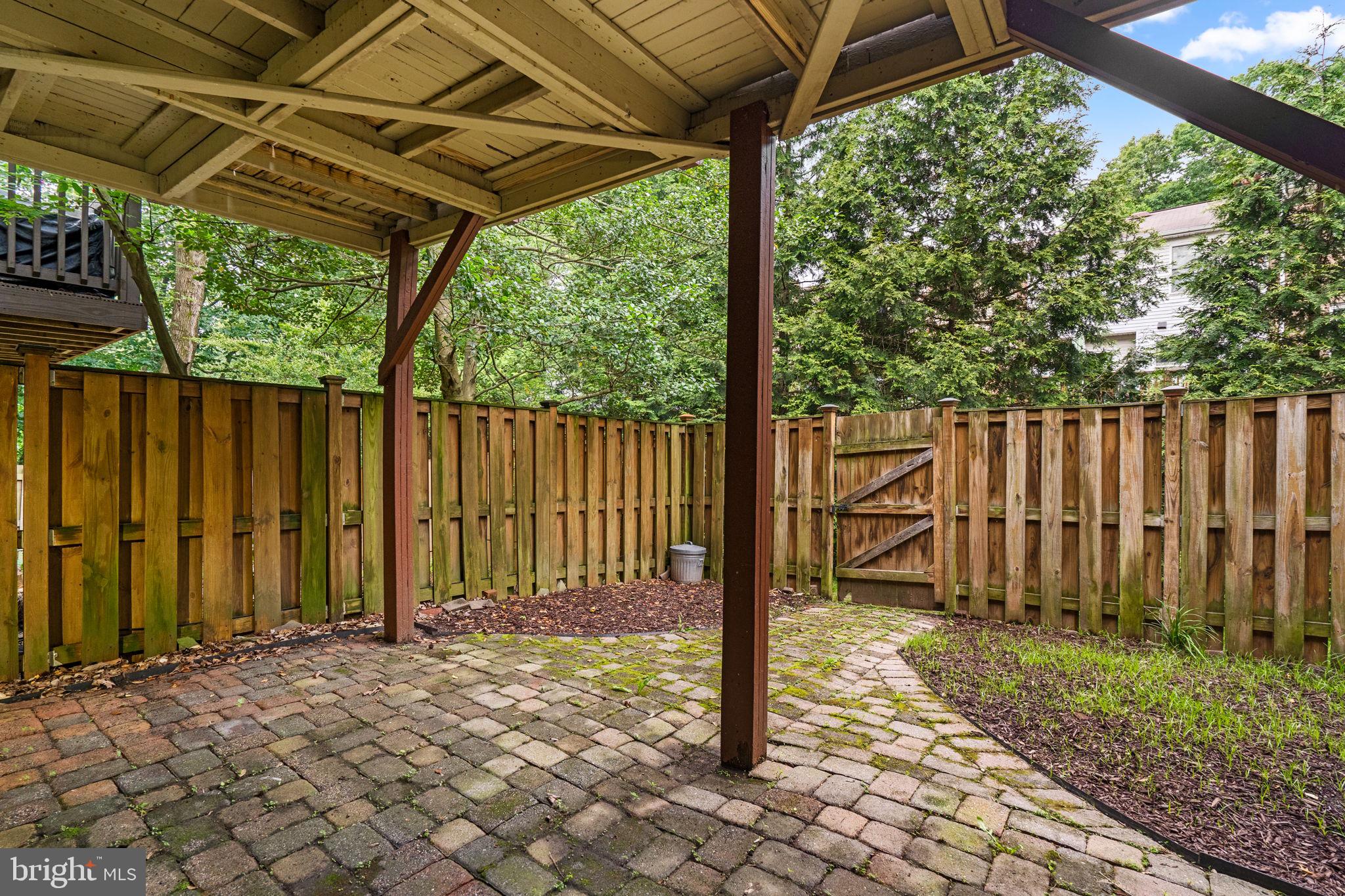 GLENWOOD MANOR - Residential