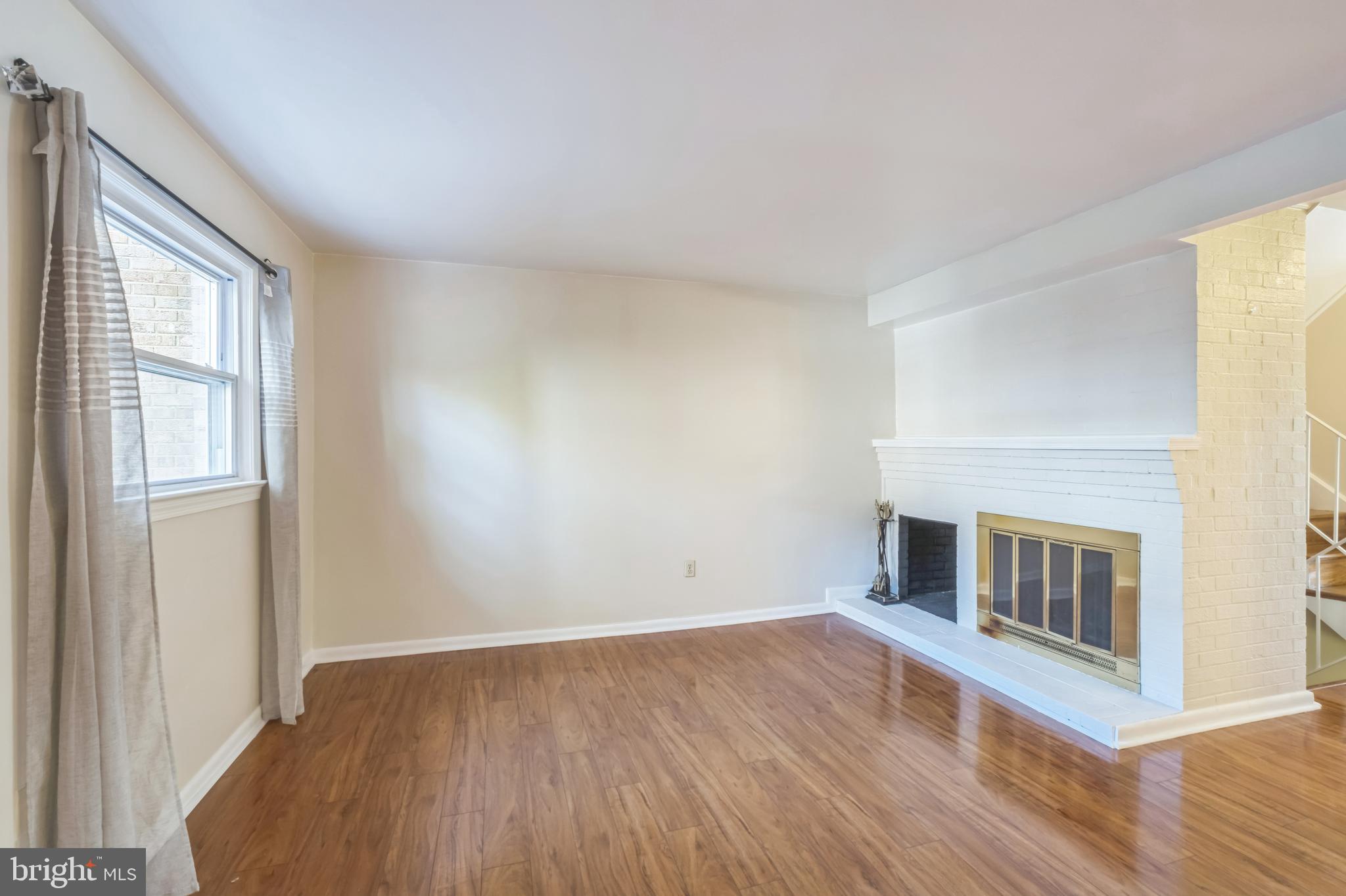 WHEATON SQUARE EAST - Residential