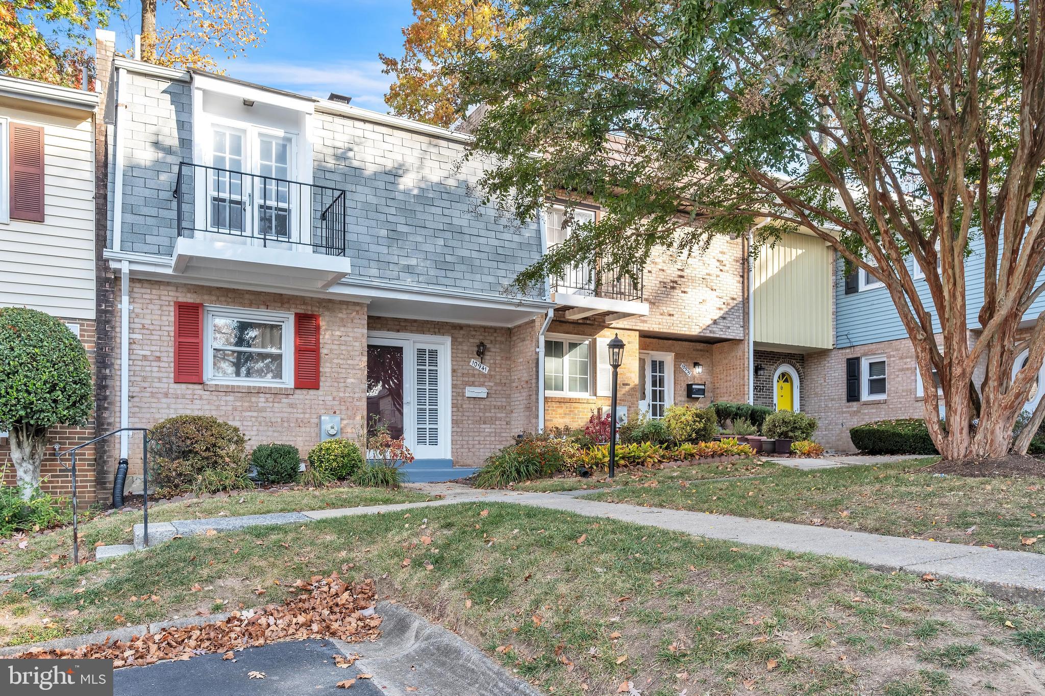 WHEATON SQUARE EAST - Residential