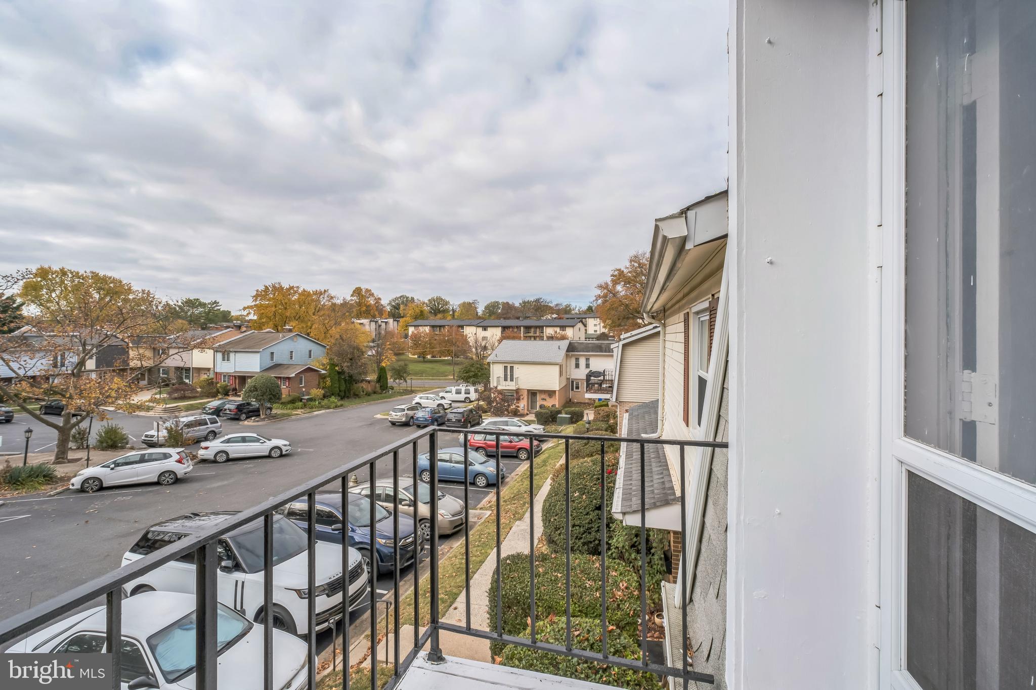 WHEATON SQUARE EAST - Residential