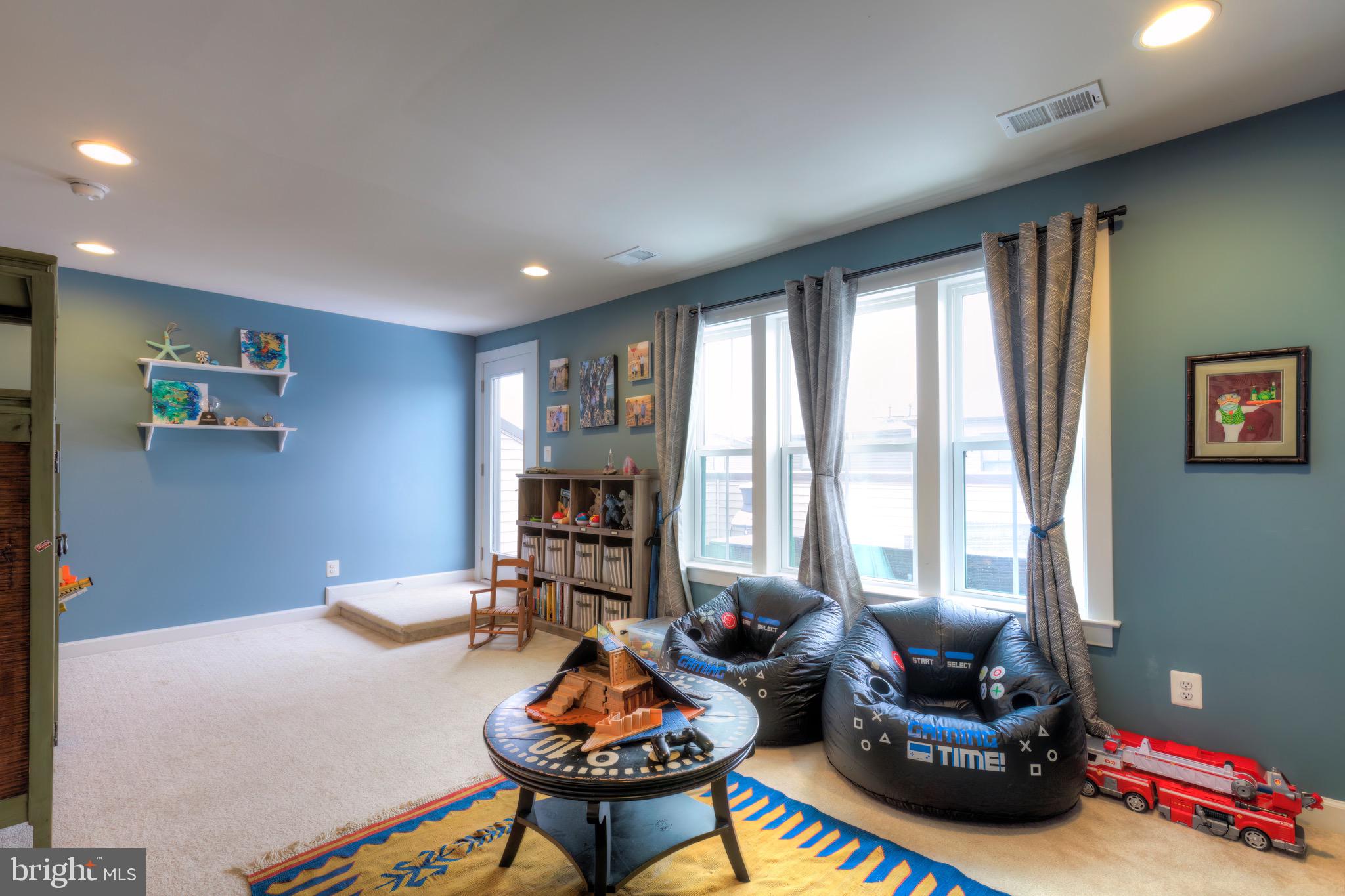 WESTMOORE AT MOOREFIELD - Residential Lease