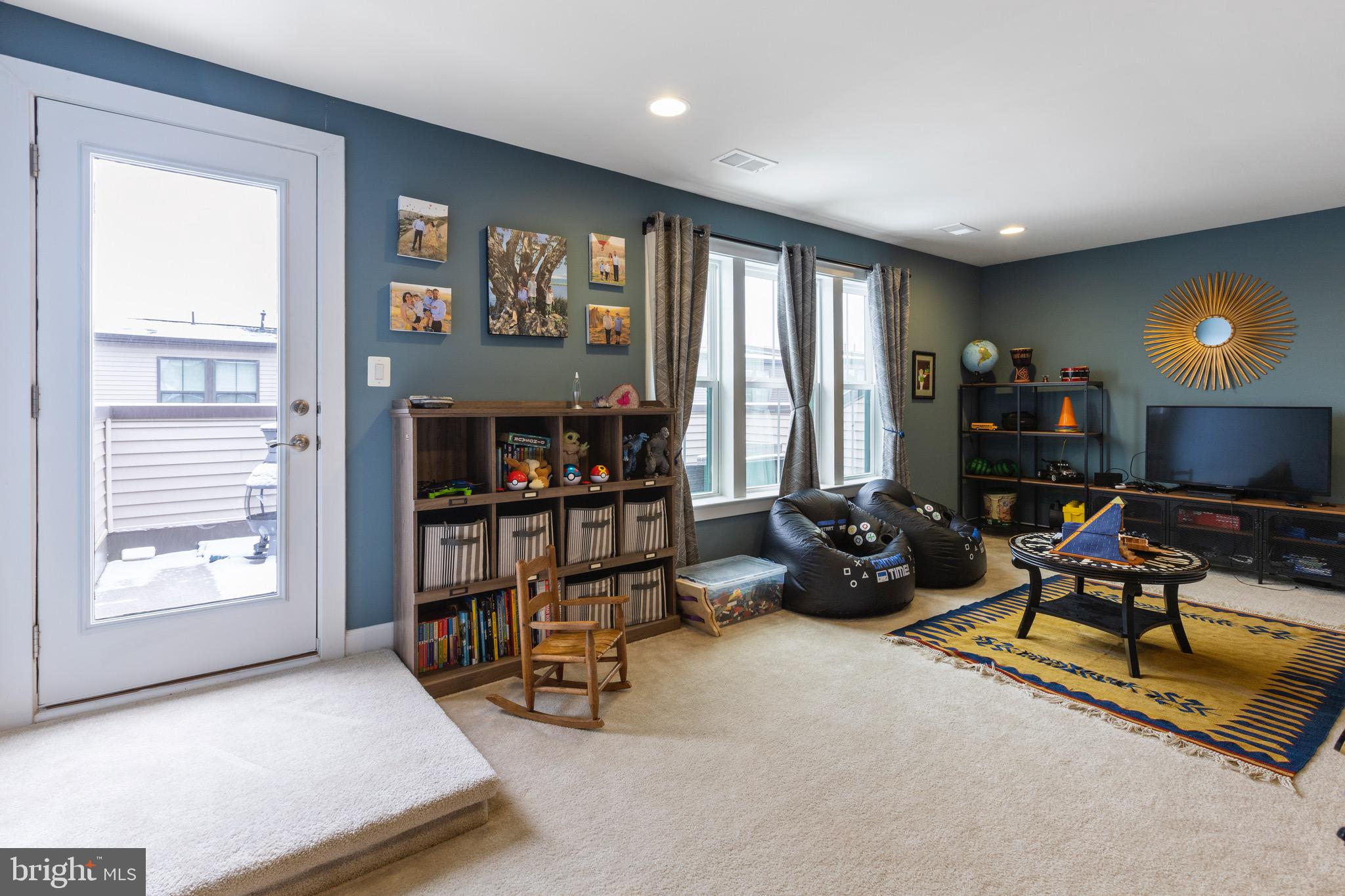 WESTMOORE AT MOOREFIELD - Residential Lease