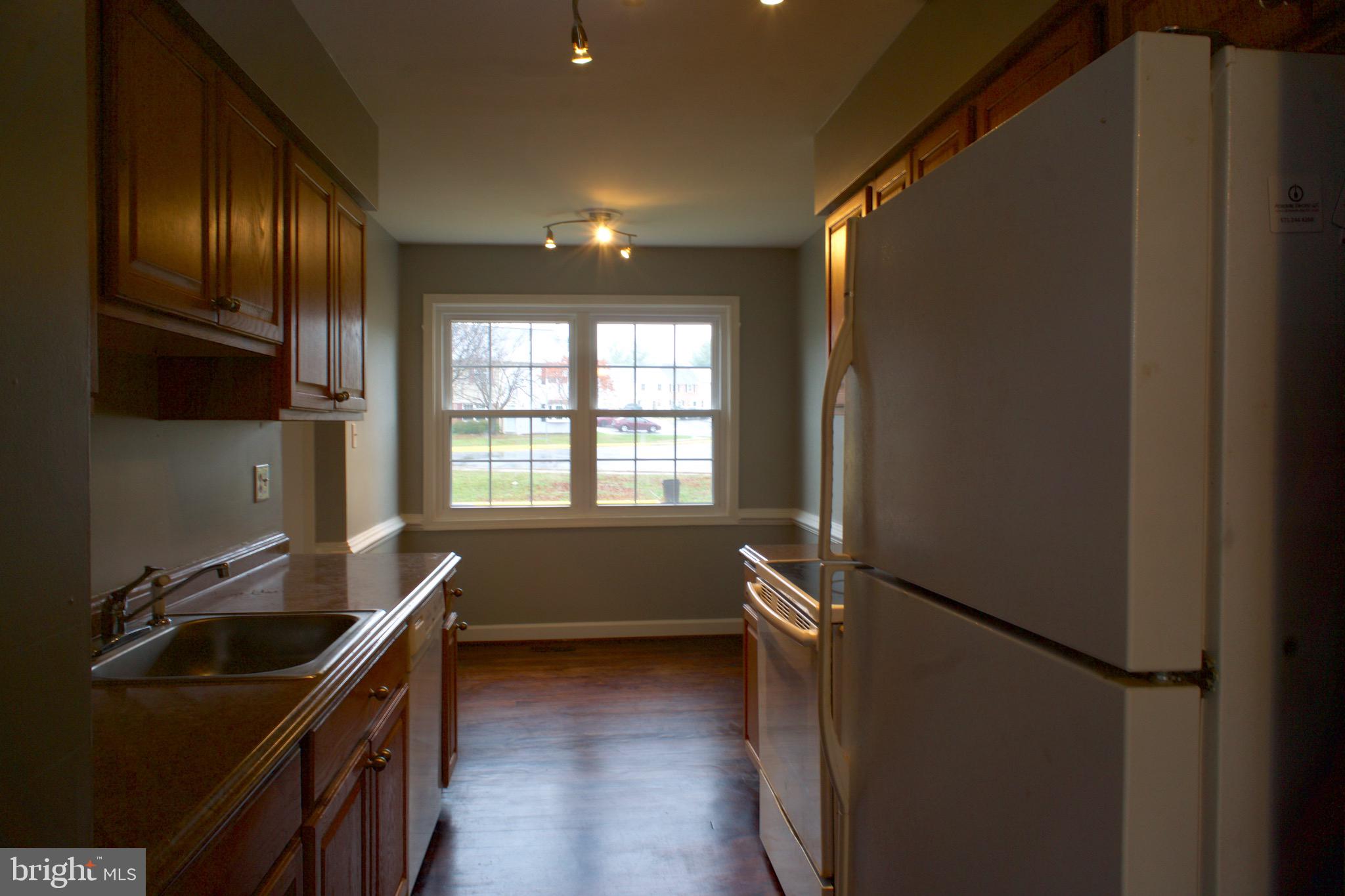 POINT OF WOODS EAST - Residential Lease