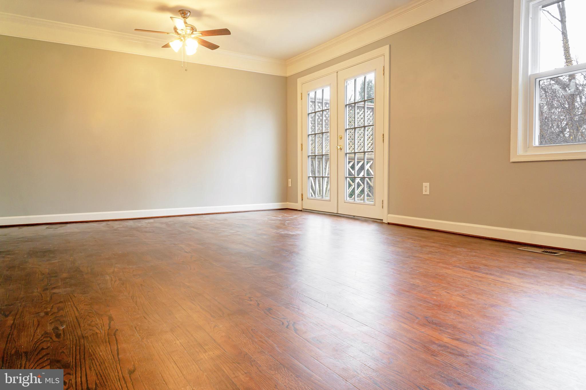 POINT OF WOODS EAST - Residential Lease