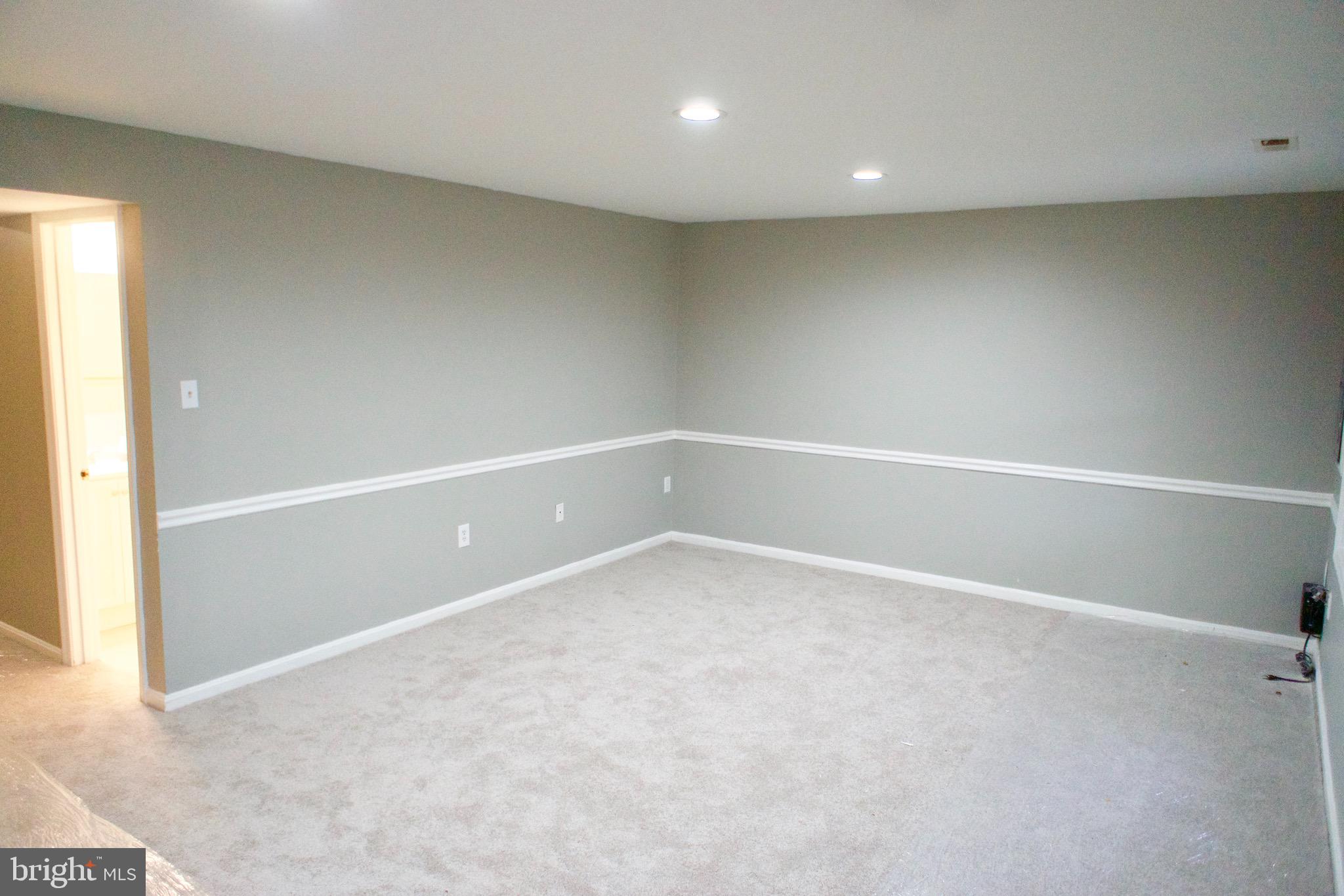 POINT OF WOODS EAST - Residential Lease