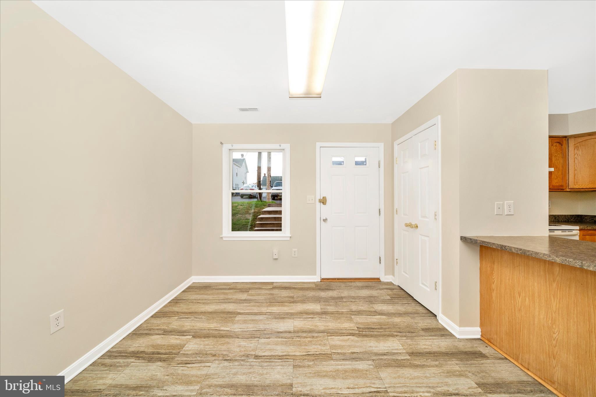 HAGERSTOWN - Residential