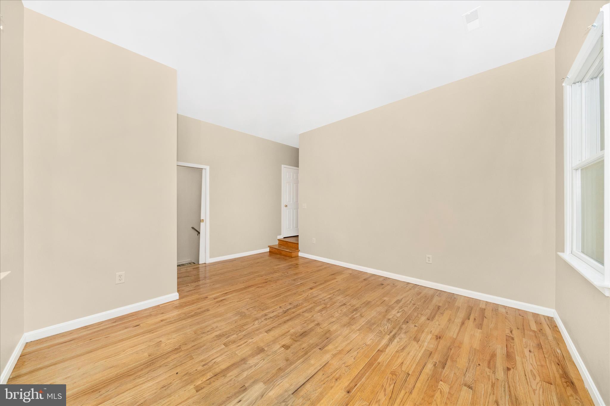 HAGERSTOWN - Residential