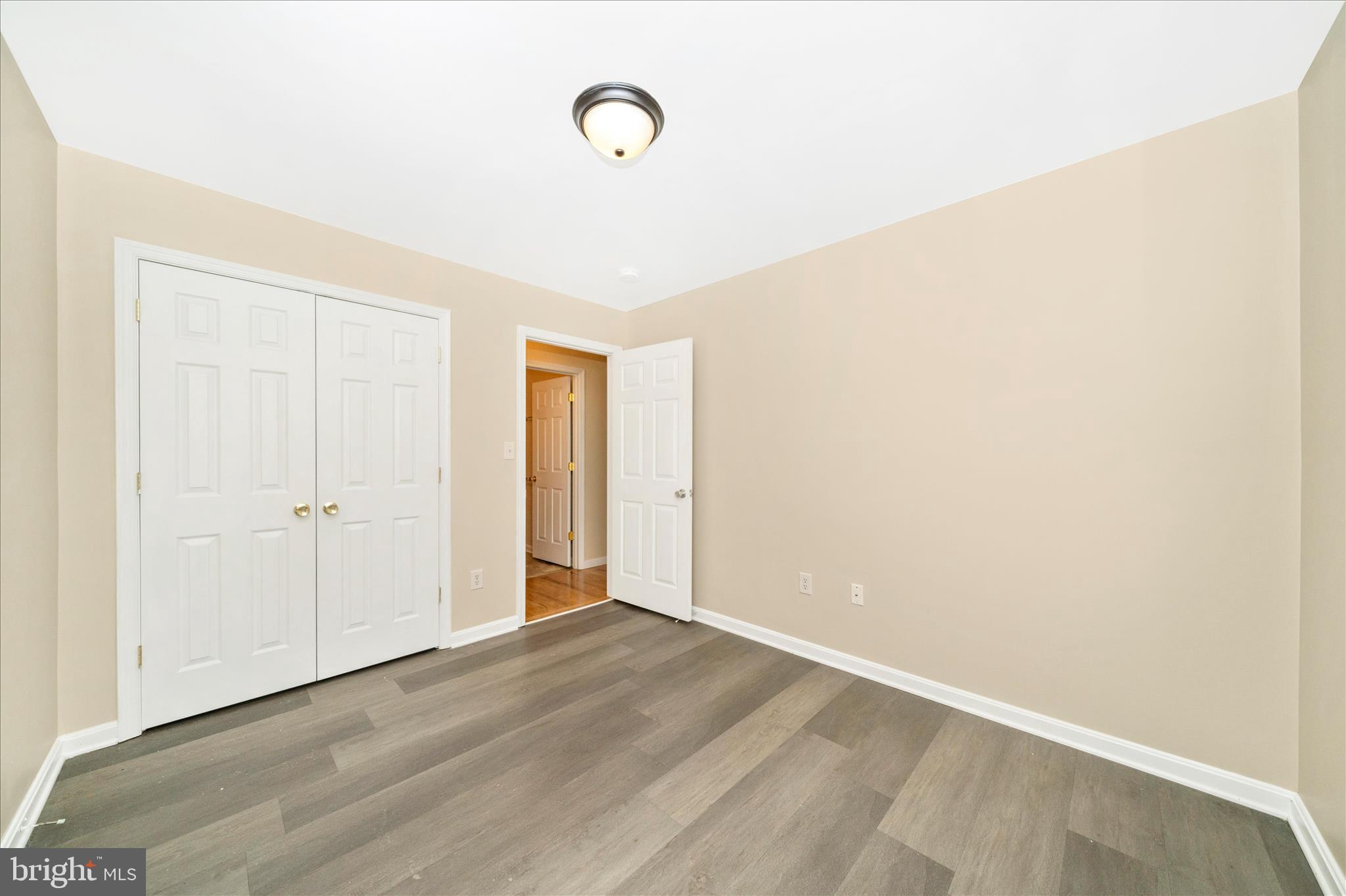 HAGERSTOWN - Residential