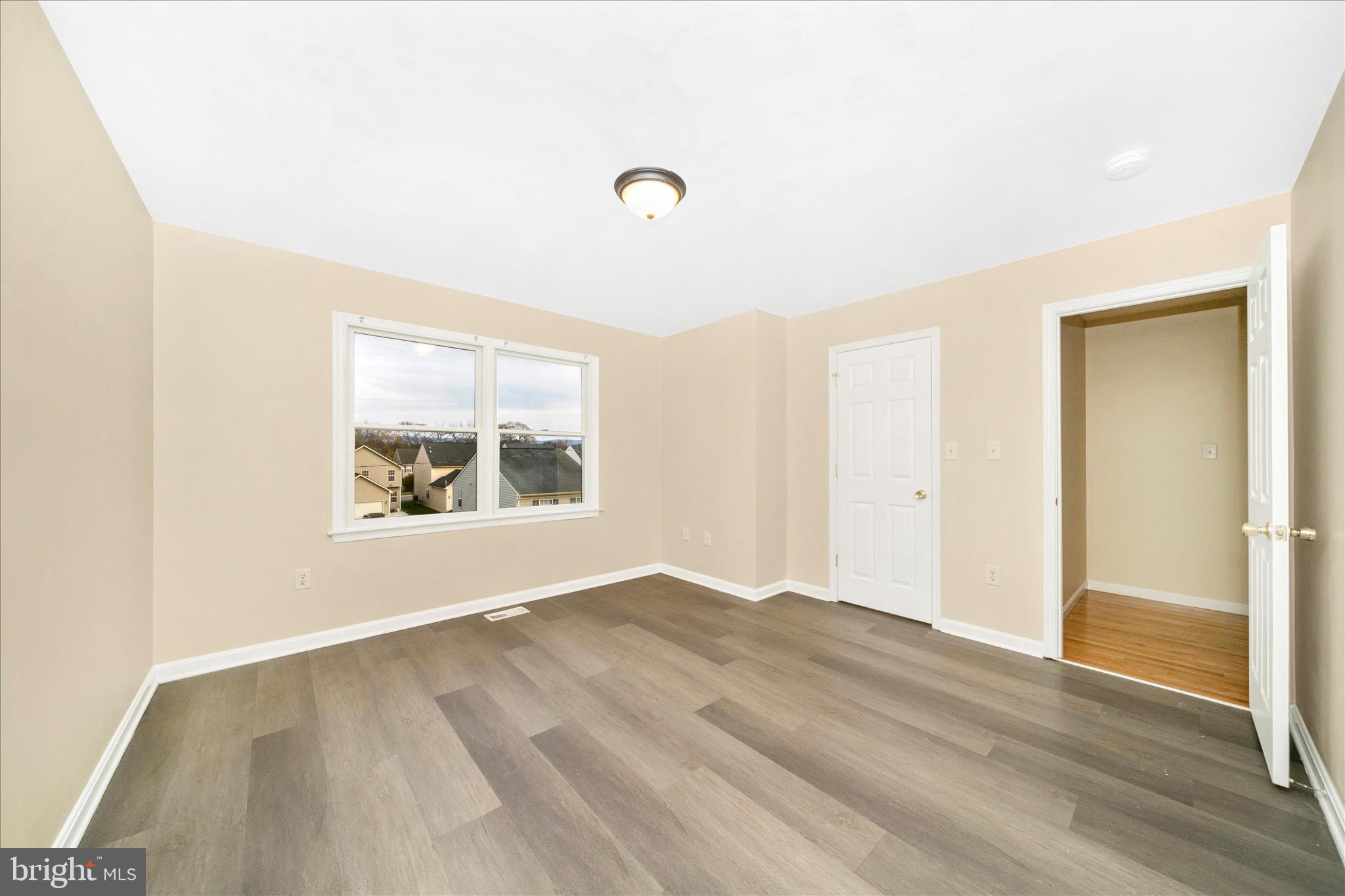 HAGERSTOWN - Residential