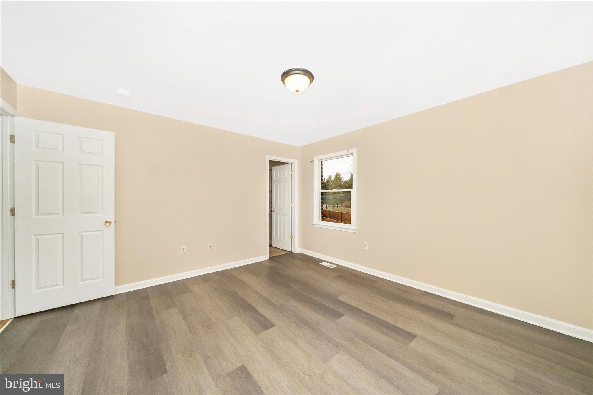 HAGERSTOWN - Residential