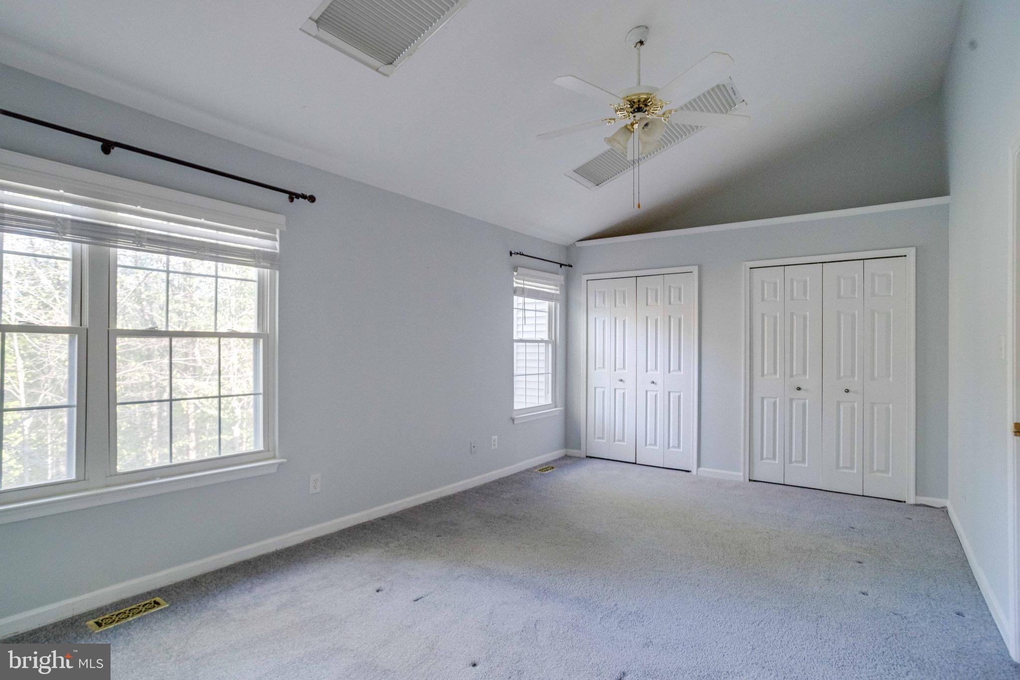 FOXBOROUGH FARMS - Residential