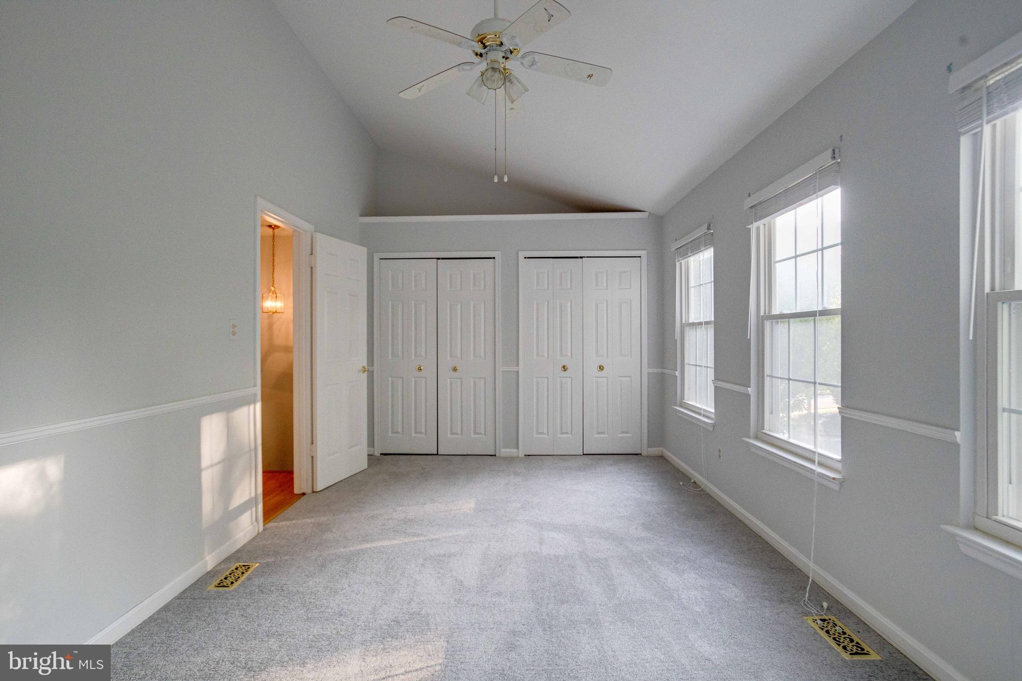 FOXBOROUGH FARMS - Residential