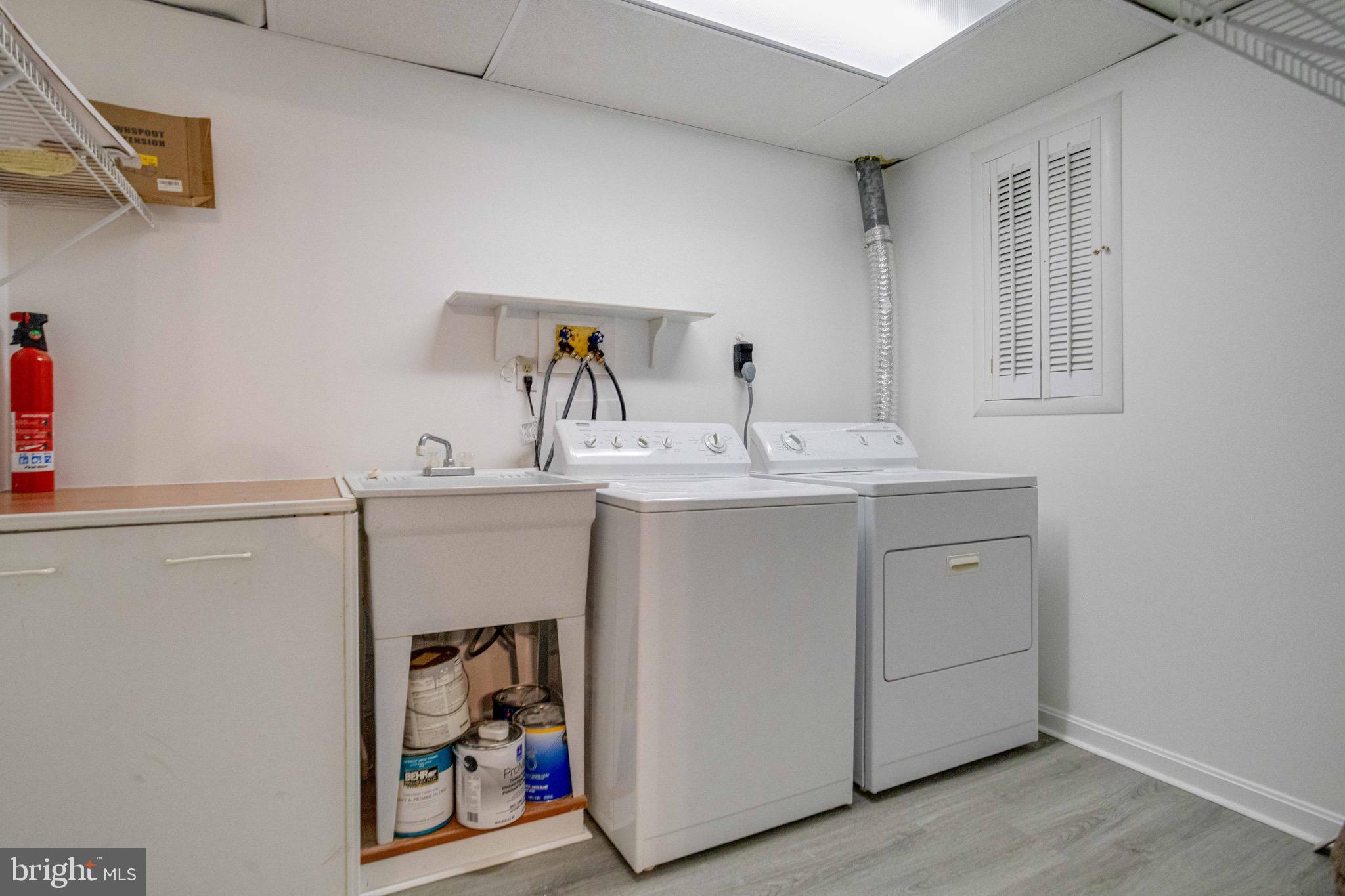 FOXBOROUGH FARMS - Residential