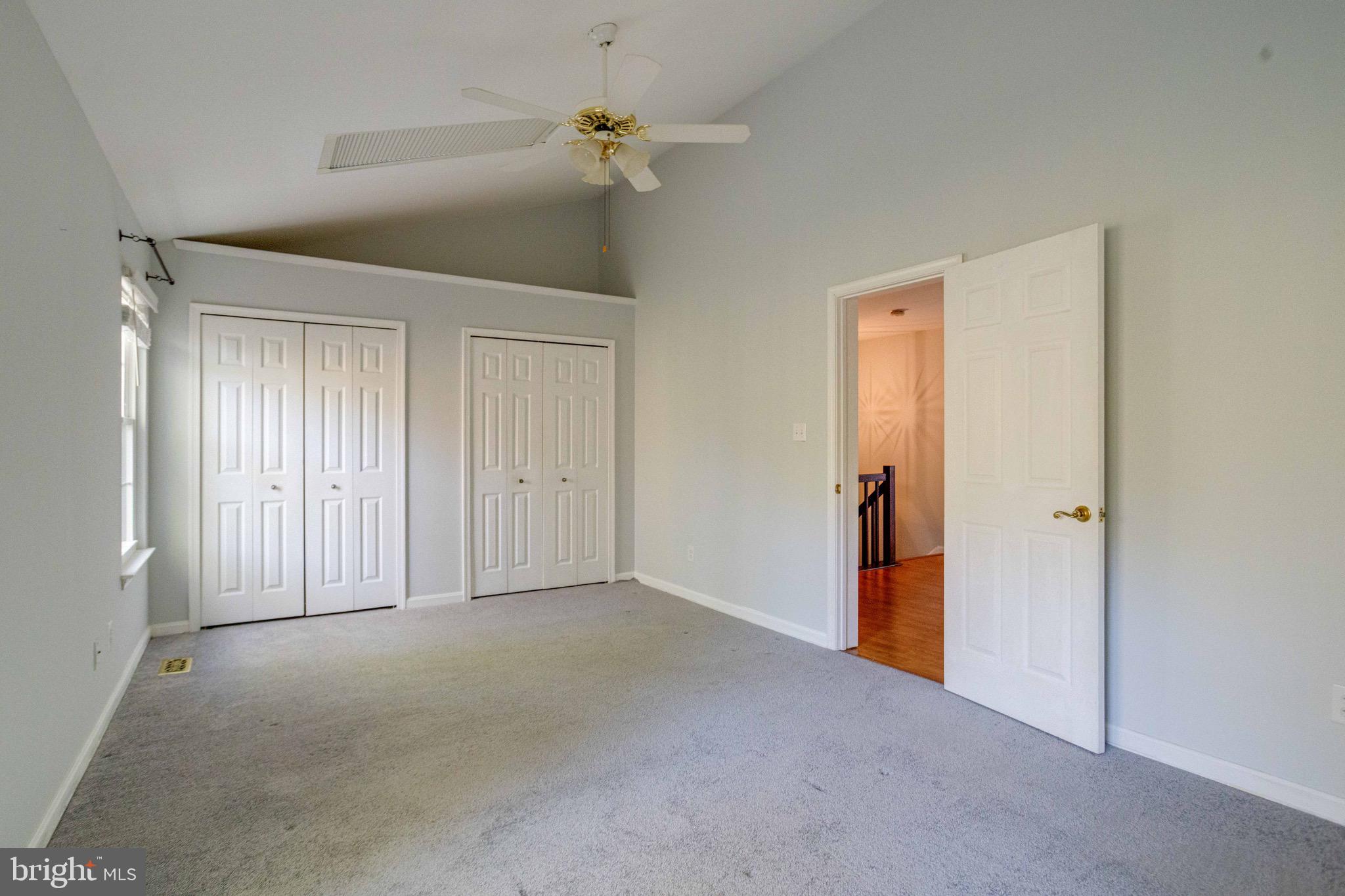 FOXBOROUGH FARMS - Residential