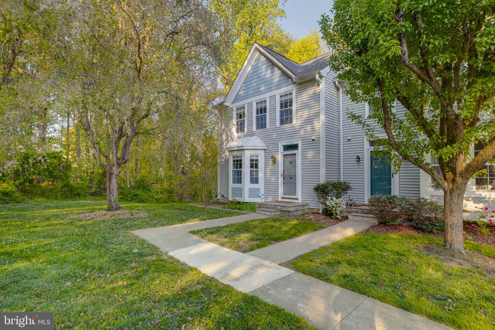 FOXBOROUGH FARMS - Residential