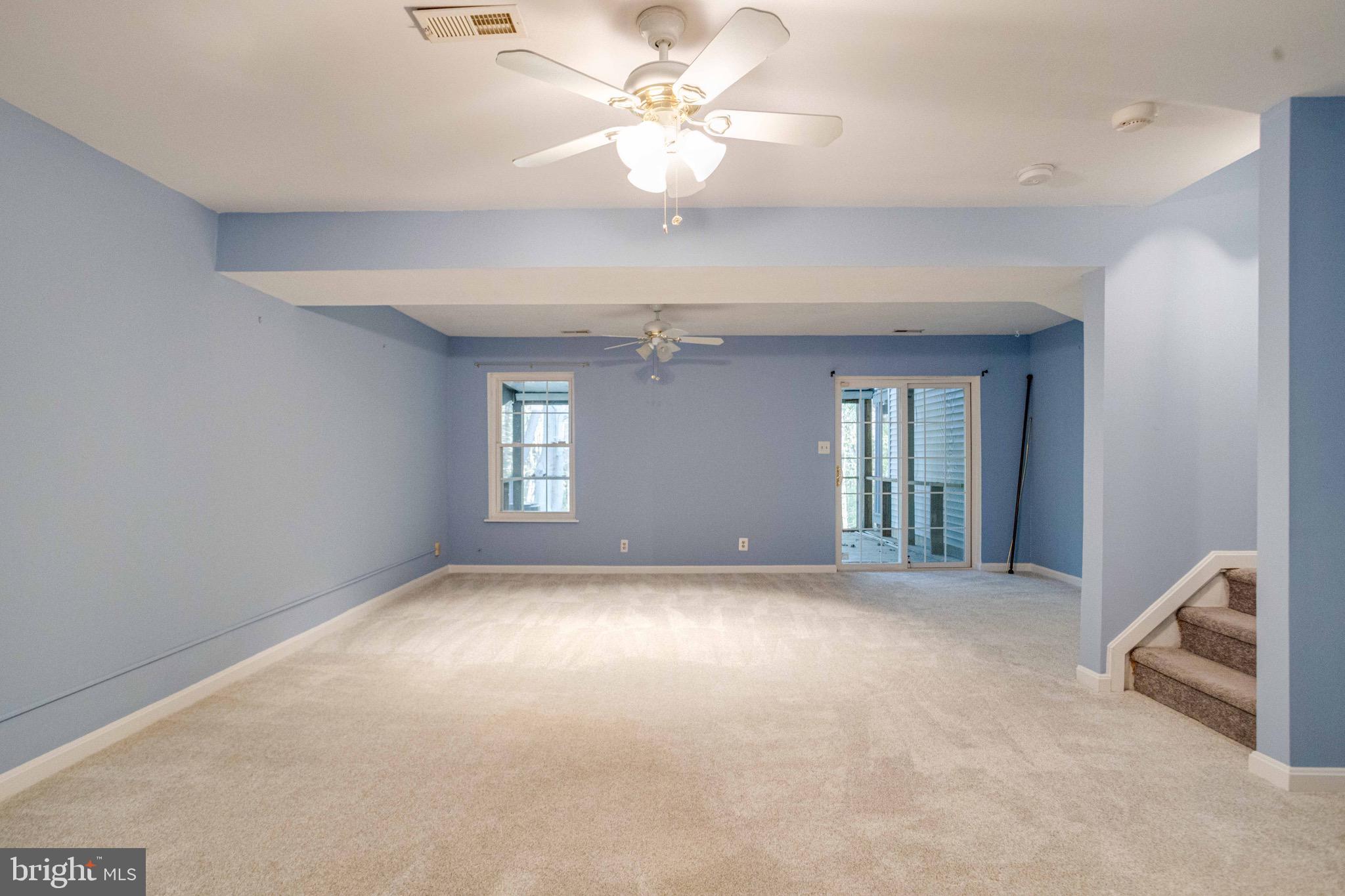 FOXBOROUGH FARMS - Residential