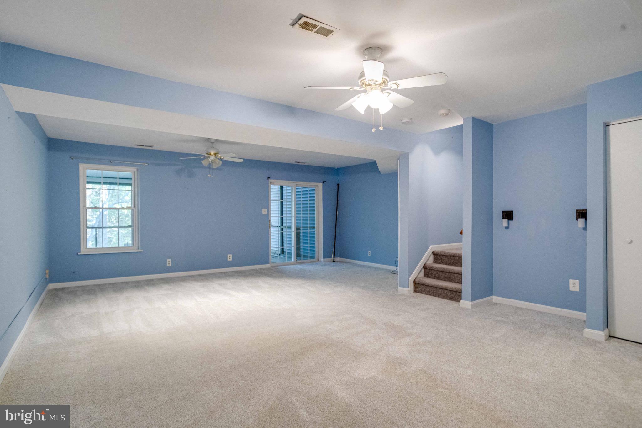 FOXBOROUGH FARMS - Residential