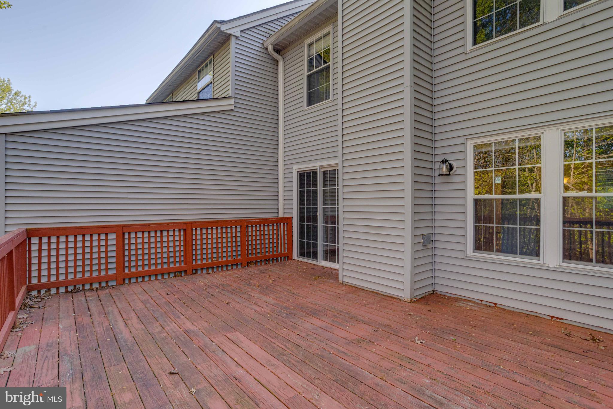 FOXBOROUGH FARMS - Residential