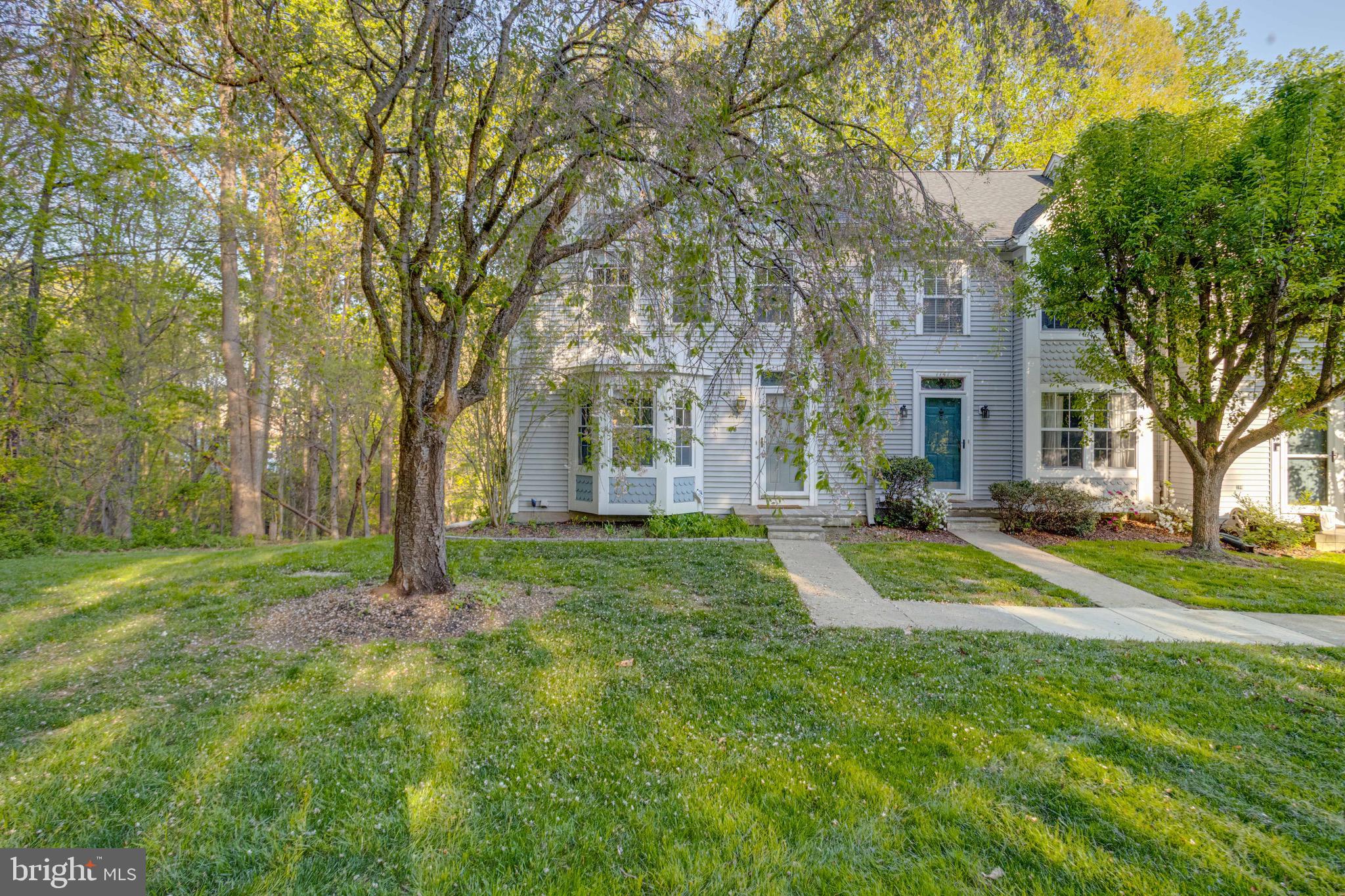 FOXBOROUGH FARMS - Residential