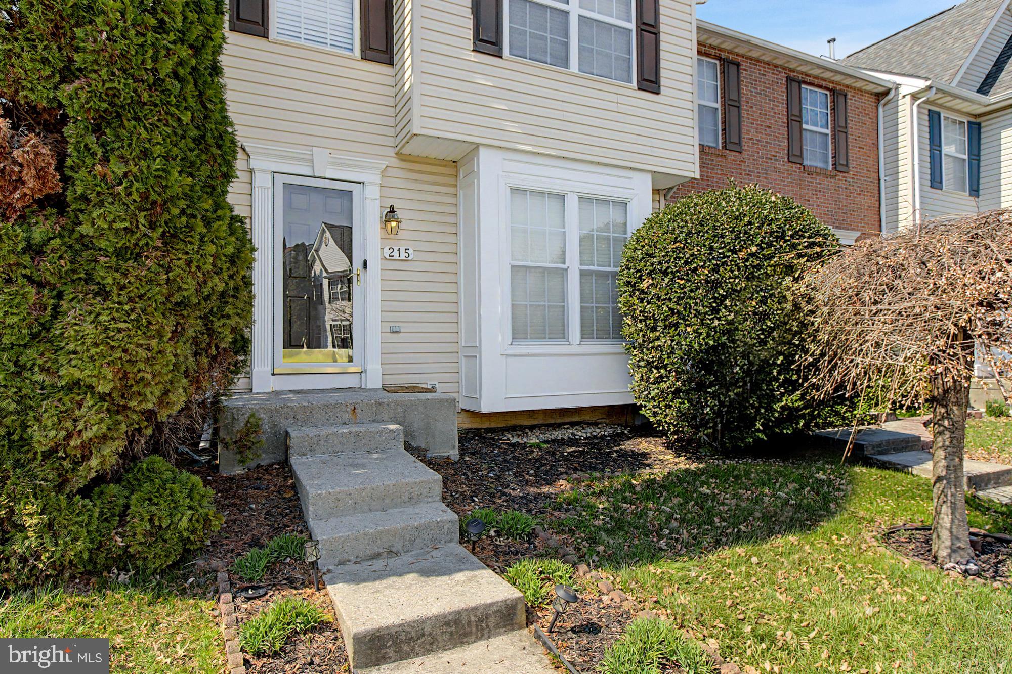 REISTERSTOWN VILLAGE - Residential