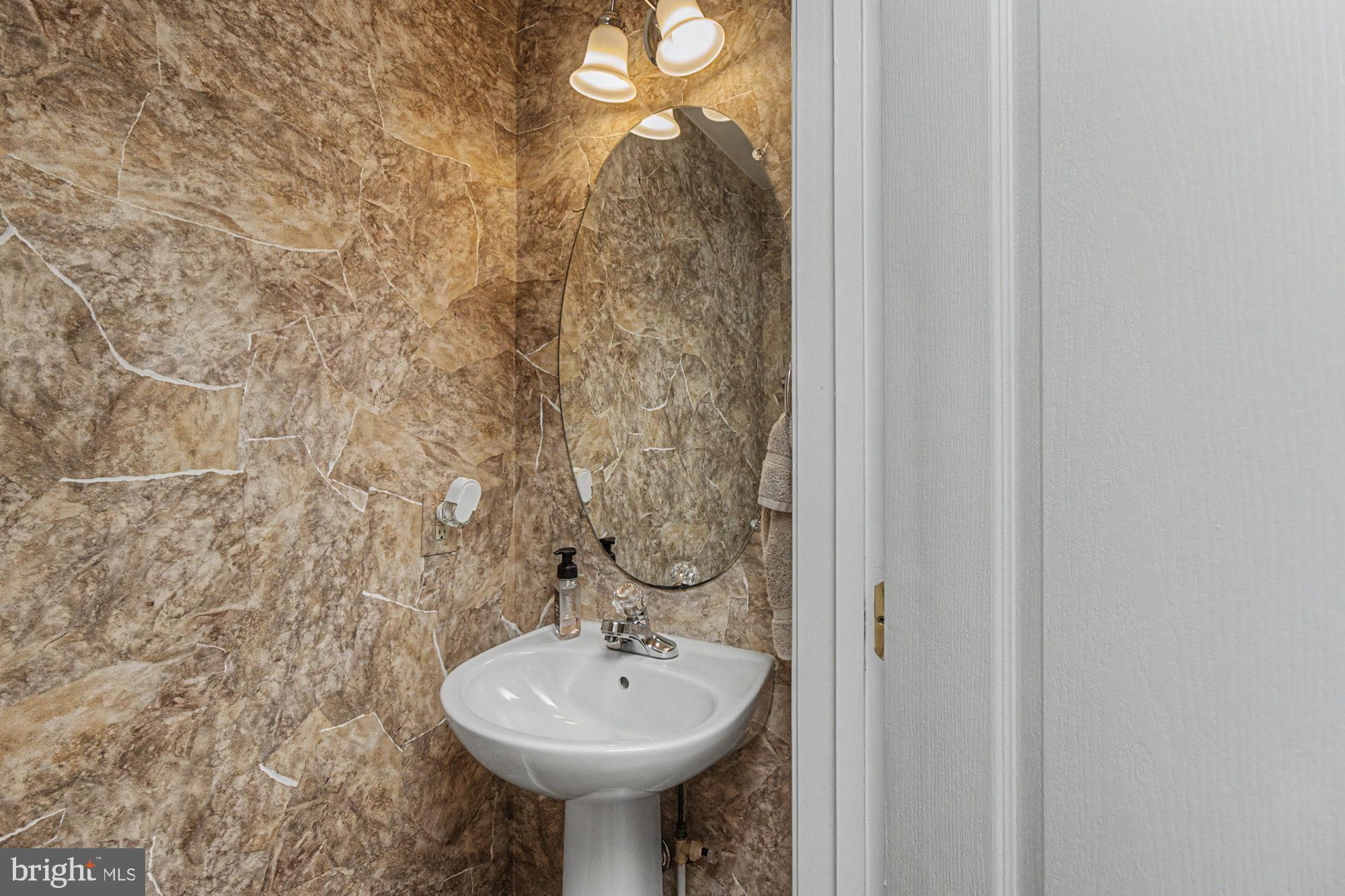 REISTERSTOWN VILLAGE - Residential