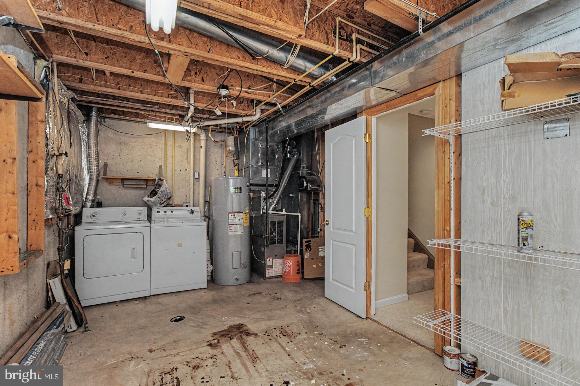 REISTERSTOWN VILLAGE - Residential