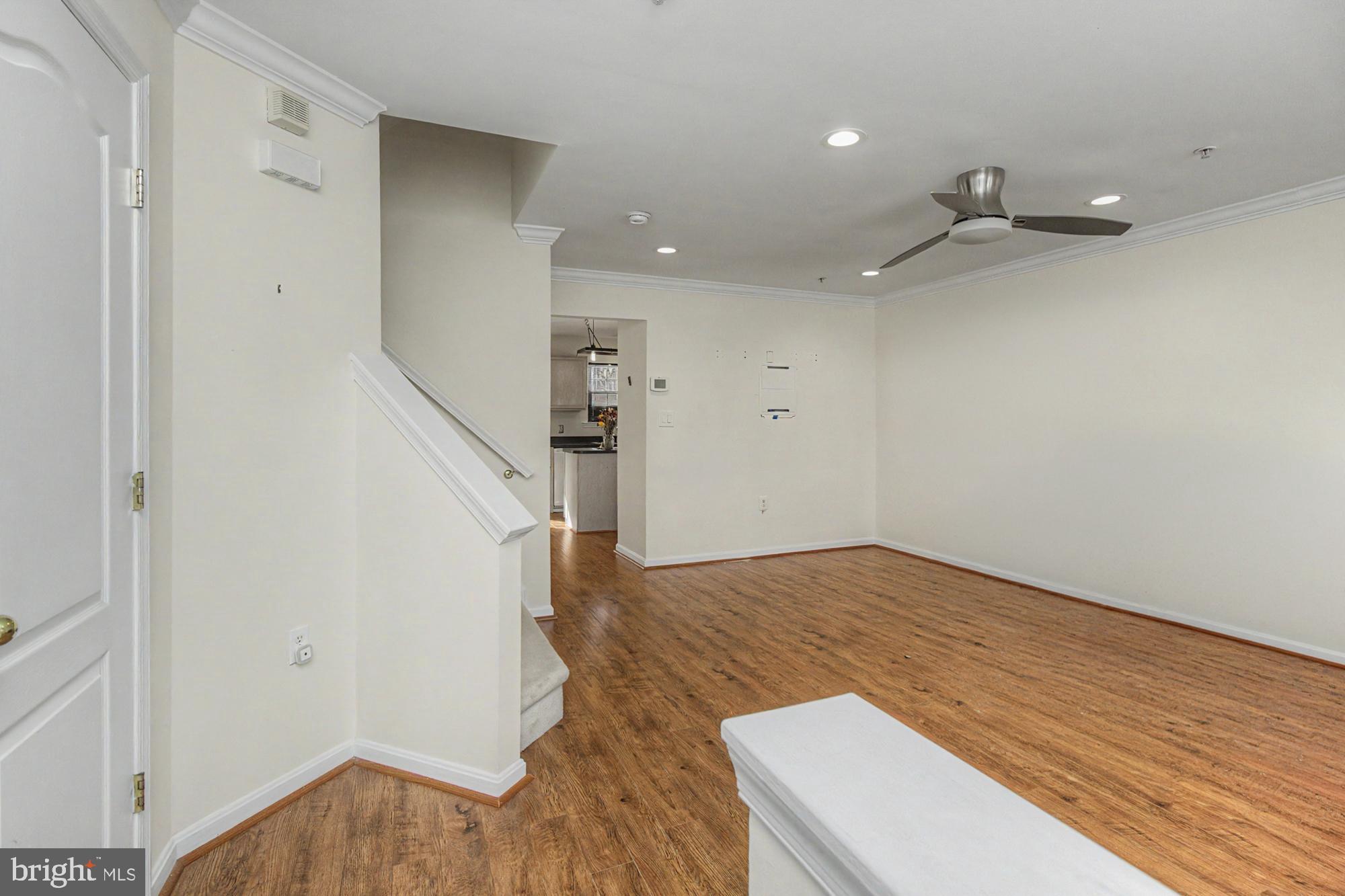 REISTERSTOWN VILLAGE - Residential