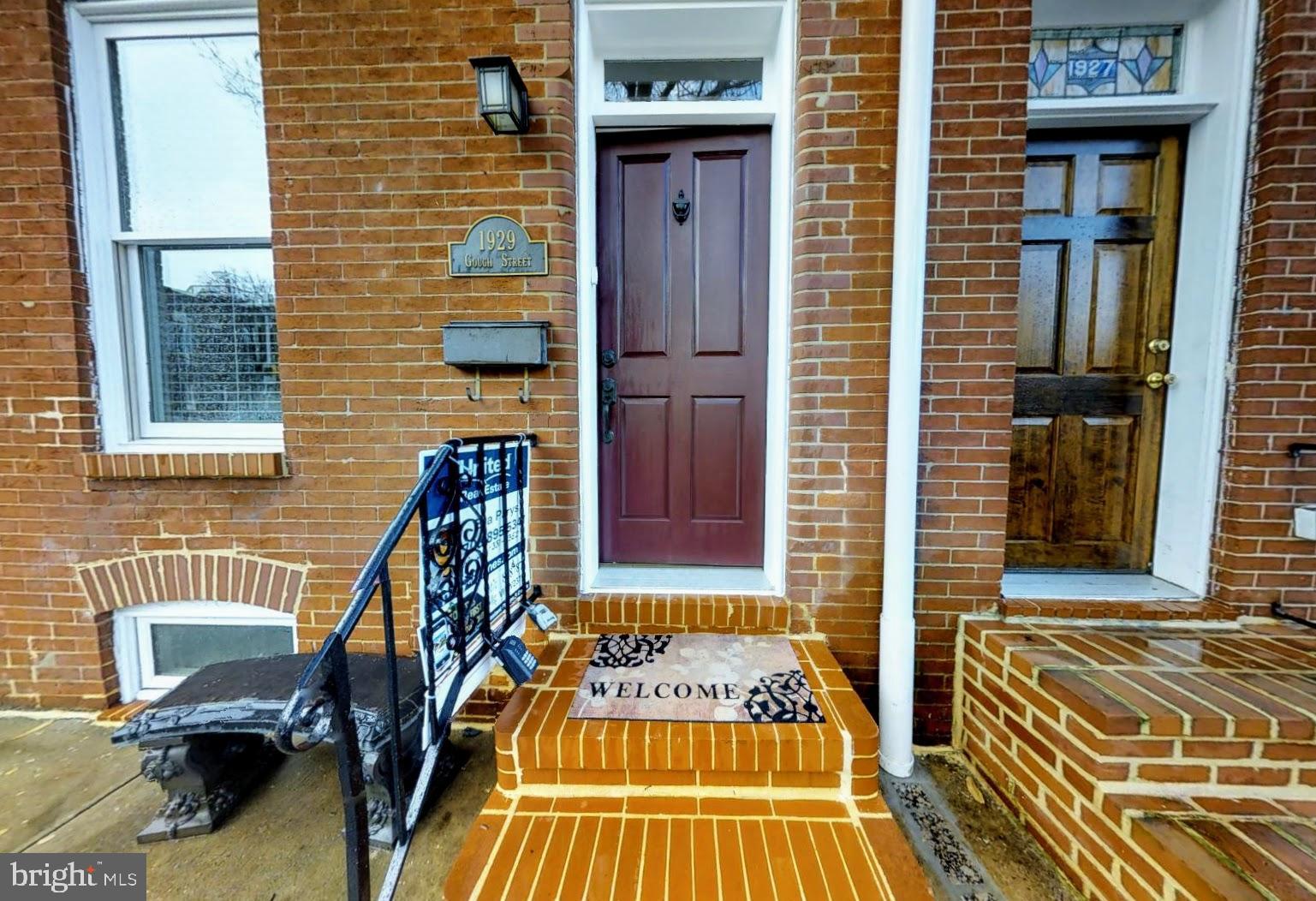 Desirable Location. Close to Water & Attractions, 1.0 mile to Johns Hopkins Hospital. Upper Fells Point. Renovated 3 Levels Plus Exterior Entry Basement.9 Ft Cellings. Home Security. Features incl: Wood floor. Gourmet kitchen, Stainless steel appliances. Granite counters. Walking closet Nook for desk in Bedroom 2&3. All new windows. New deck. & more. Plenty of parking