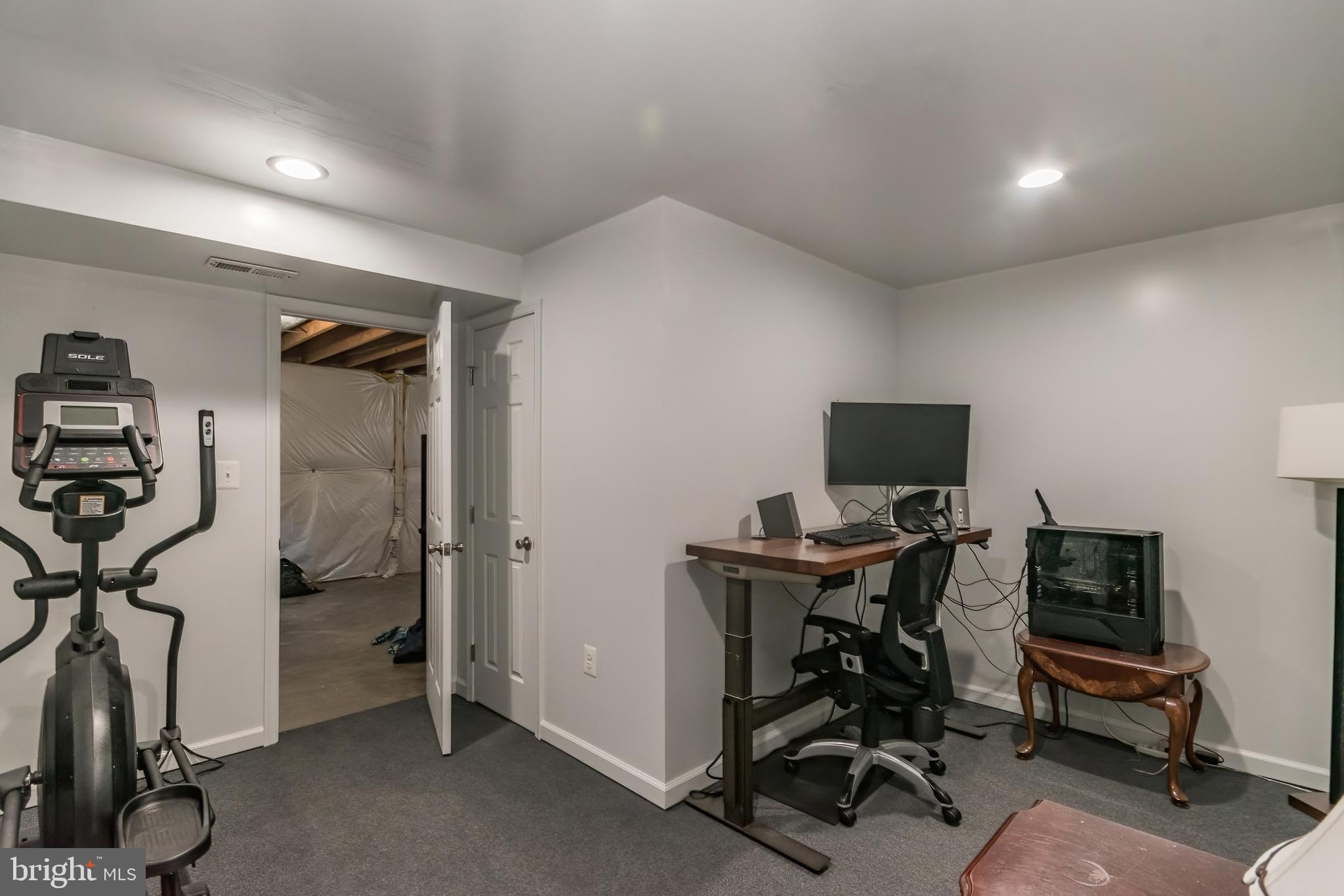 GREEN MEADOWS - Residential