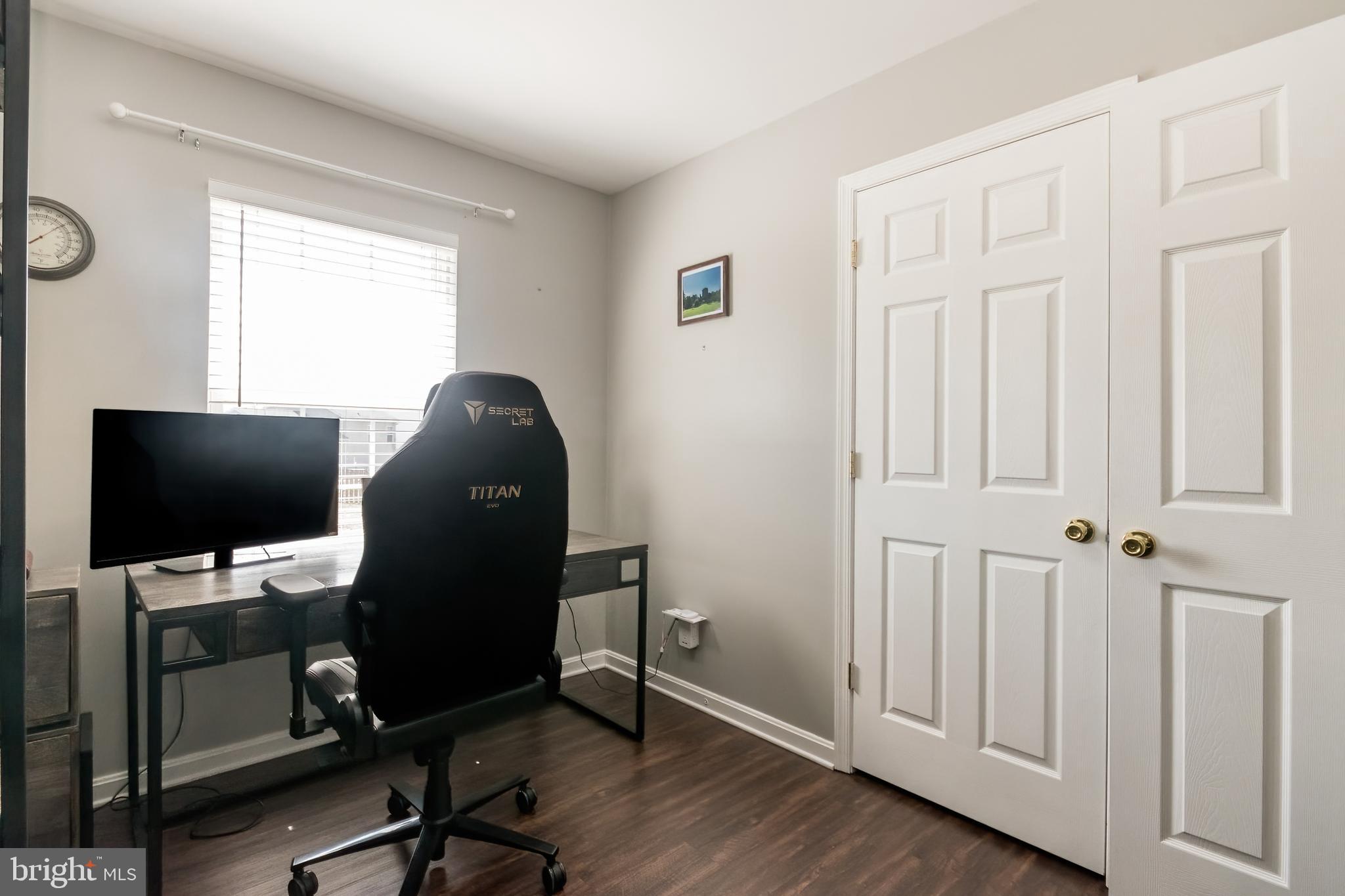 GREEN MEADOWS - Residential