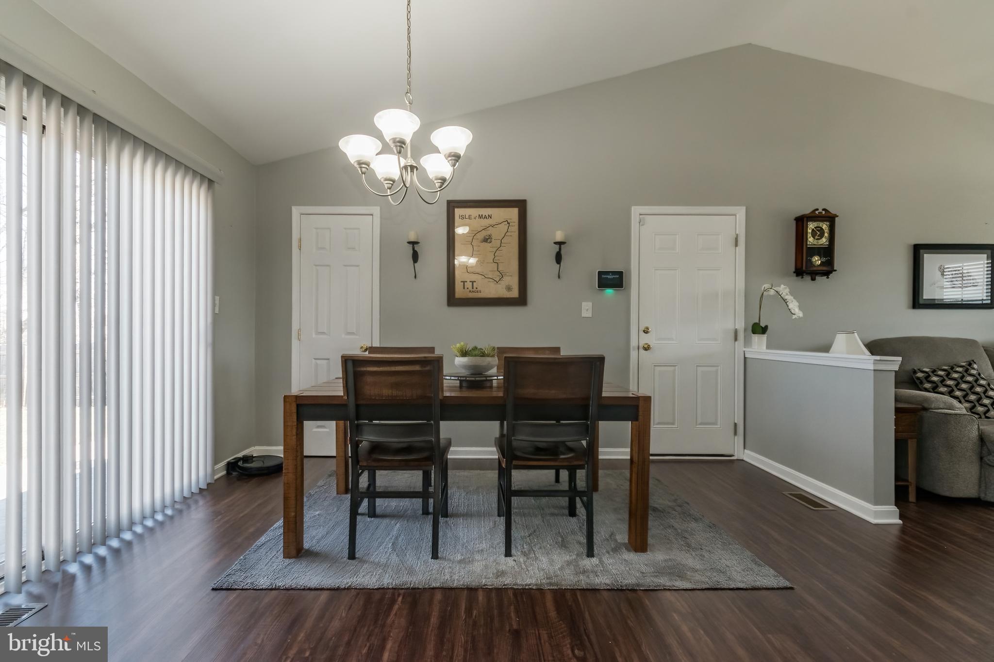 GREEN MEADOWS - Residential