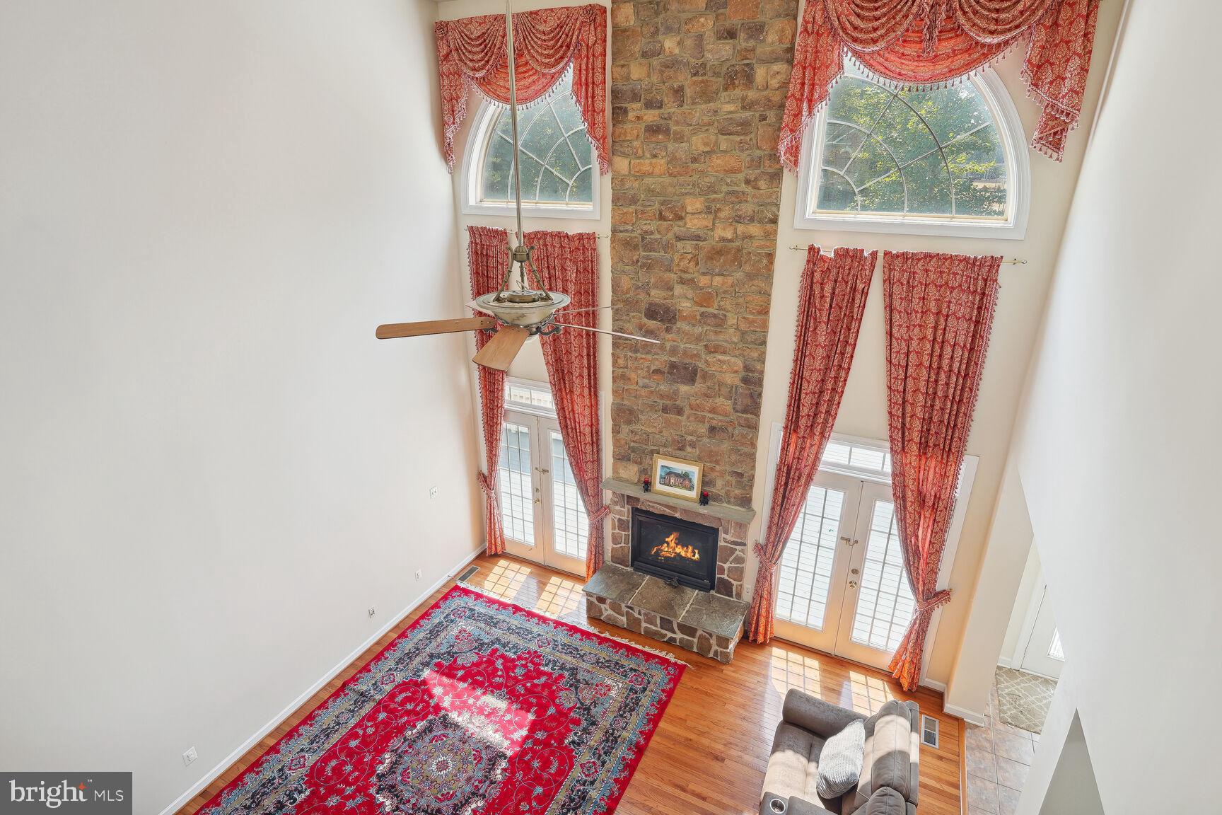 PRESIDENTIAL HILLS - Residential