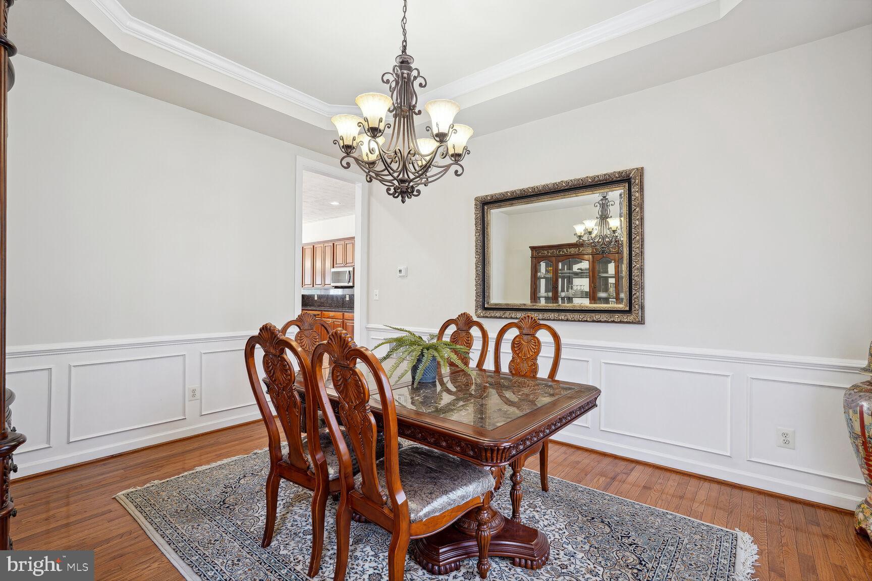 PRESIDENTIAL HILLS - Residential