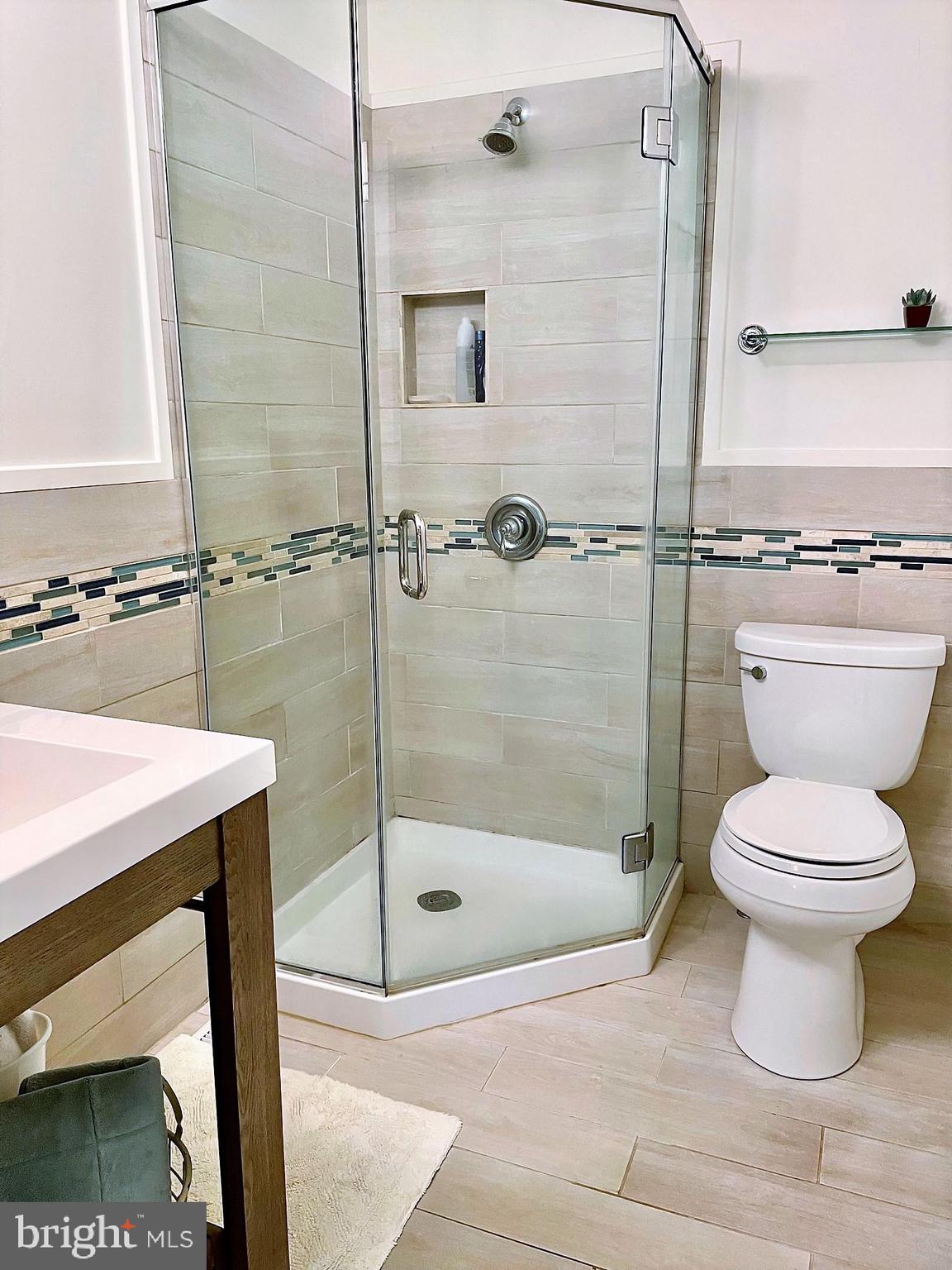 PINES ON THE SEVERN - Residential Lease