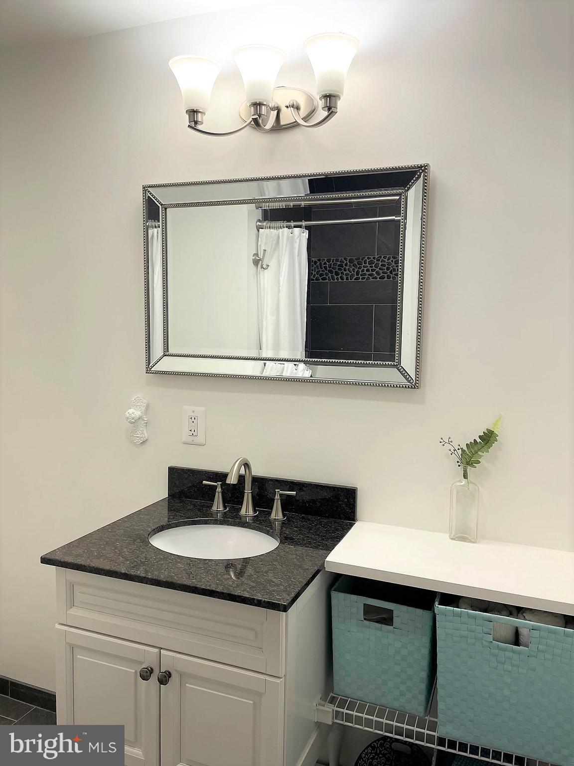 PINES ON THE SEVERN - Residential Lease